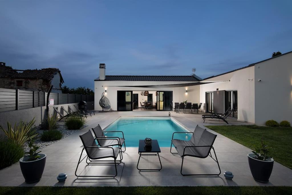 Villa Frola by IstriaLux view 4