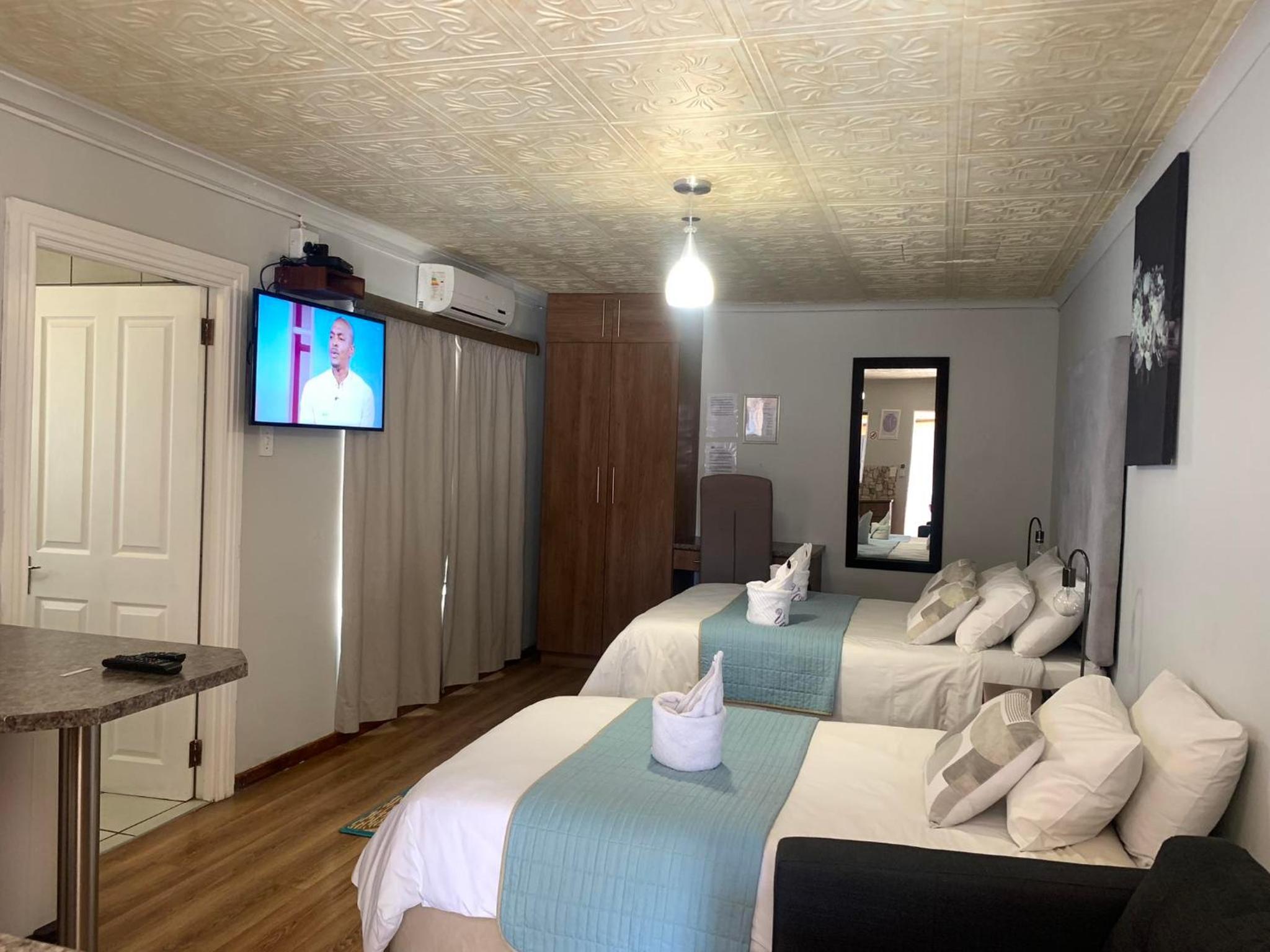 Victoria Oaks Guesthouse, photo 14