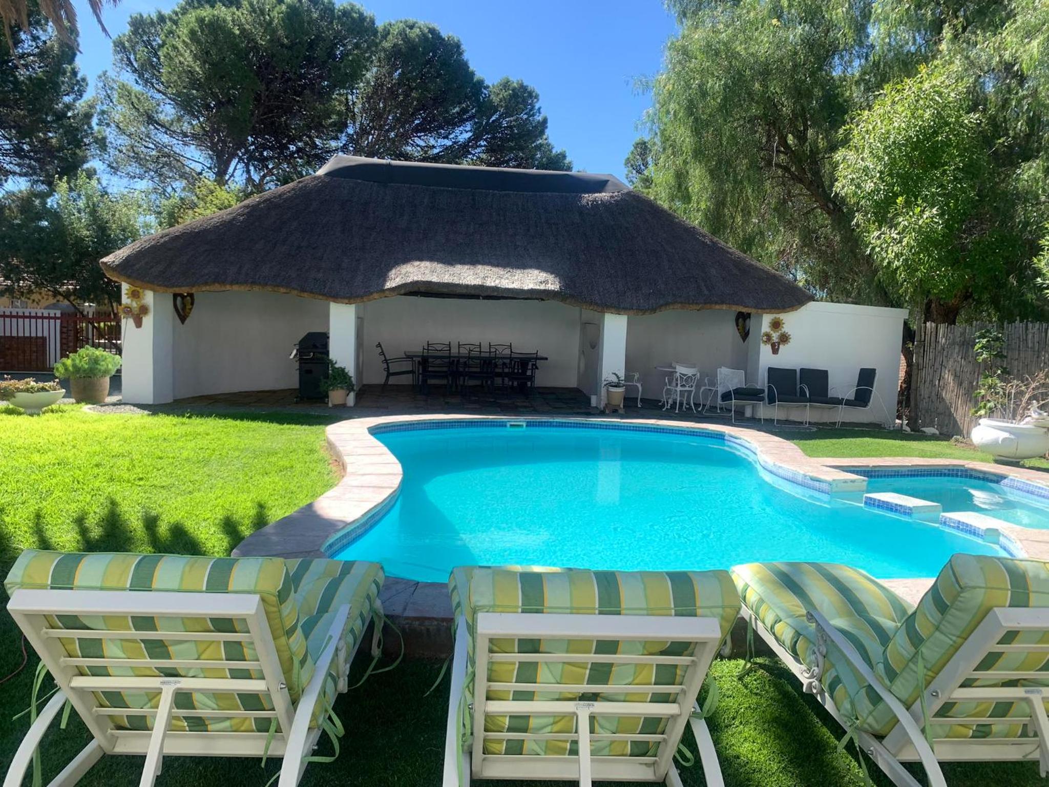 Victoria Oaks Guesthouse