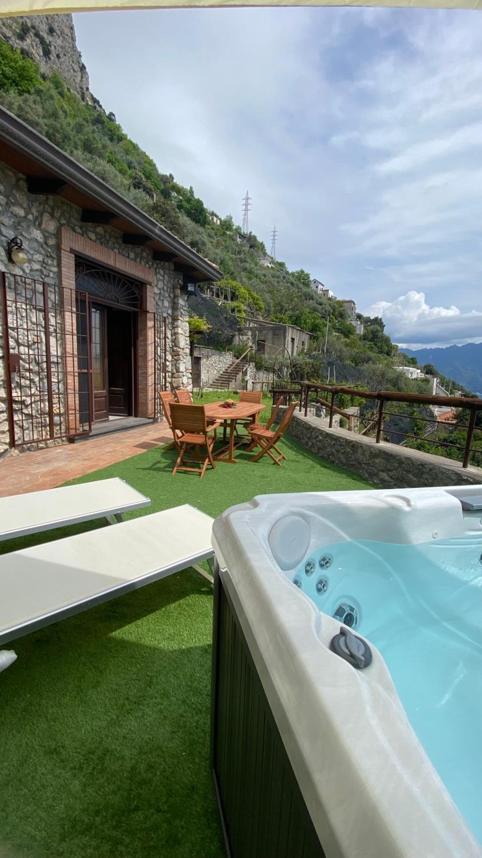 Villa Santa Rosa con Jacuzzi e vista panoramica view 2