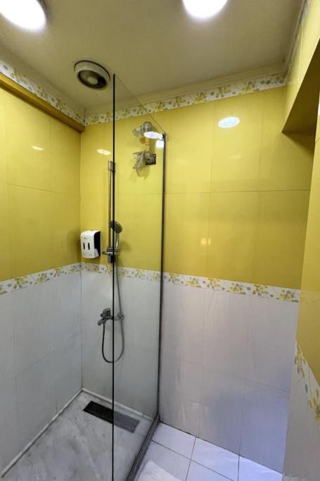 Stylish 2BR Apt in Downtown - Royal 2