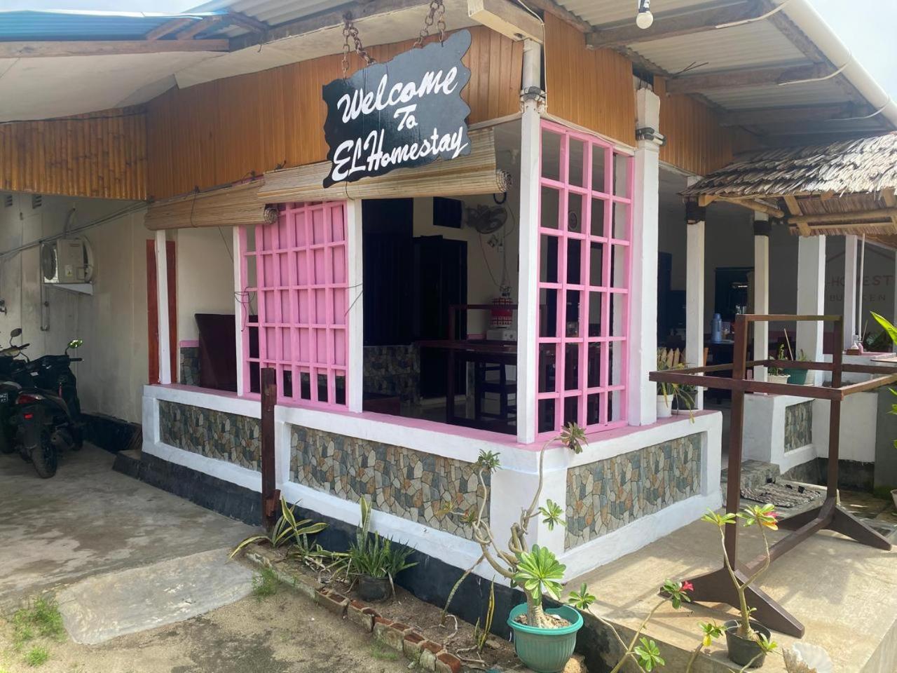 EL Homestay Bunaken view 2