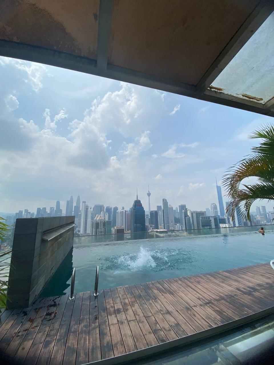 Regalia by Parcello KLCC infinity pool
