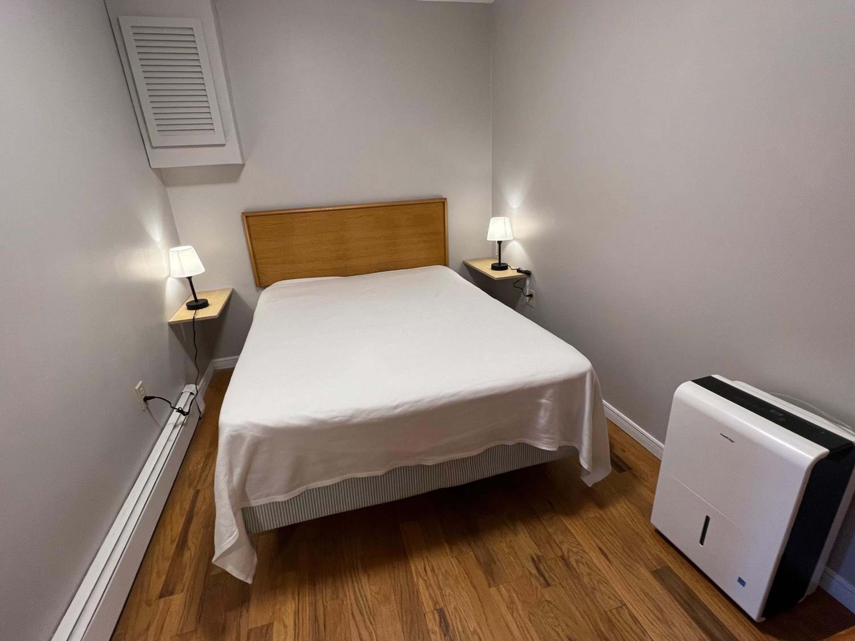 Lee's Ocean Peek B & B