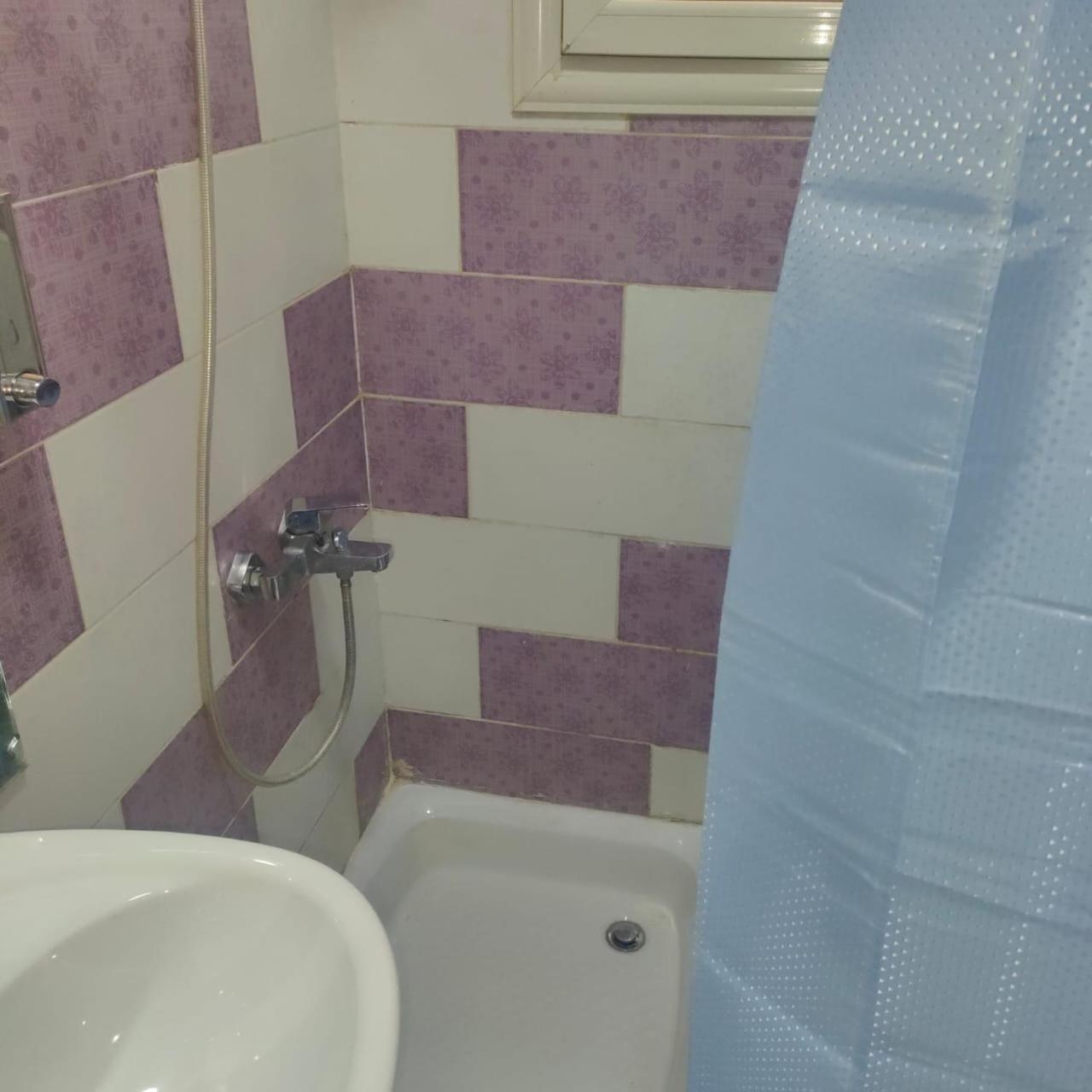 Oscar luxury free WiFi 15 view 5