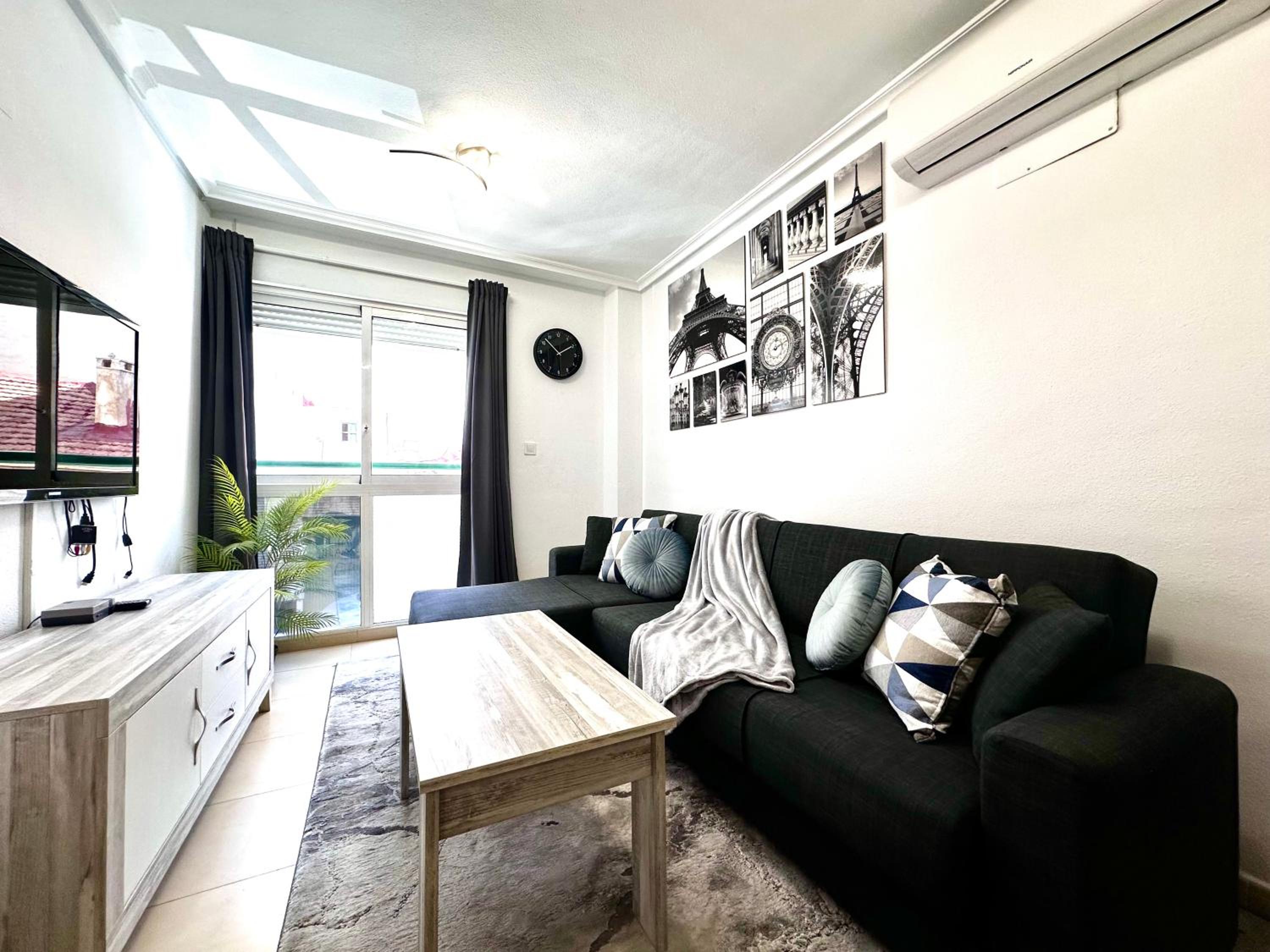 Los Locos Beach Apartment