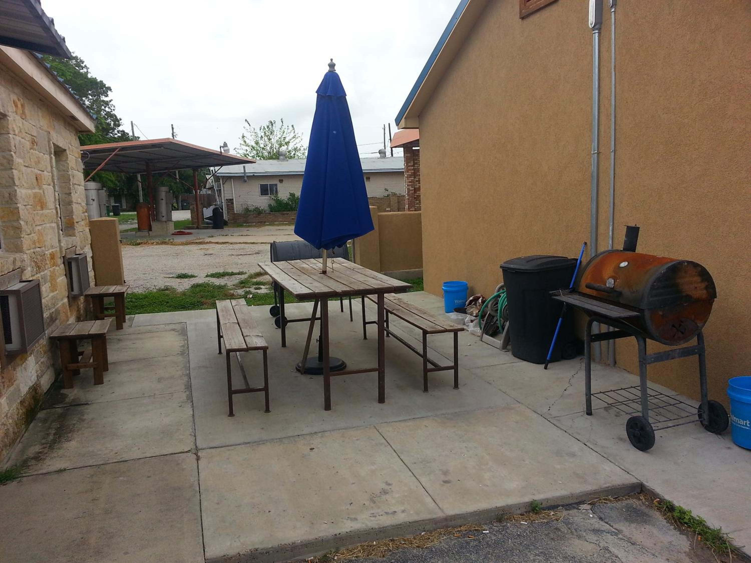 Photo 6