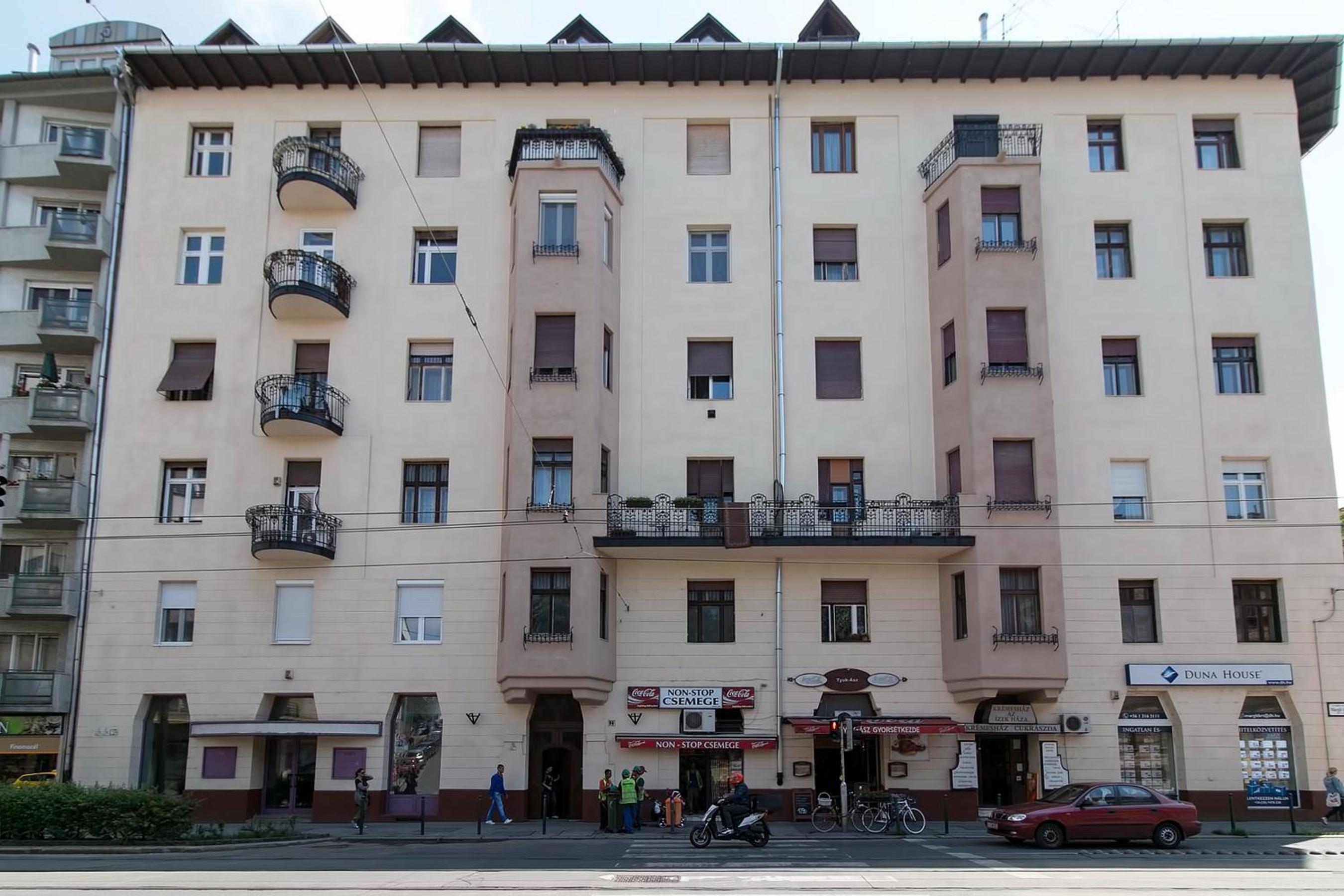 Photo 40