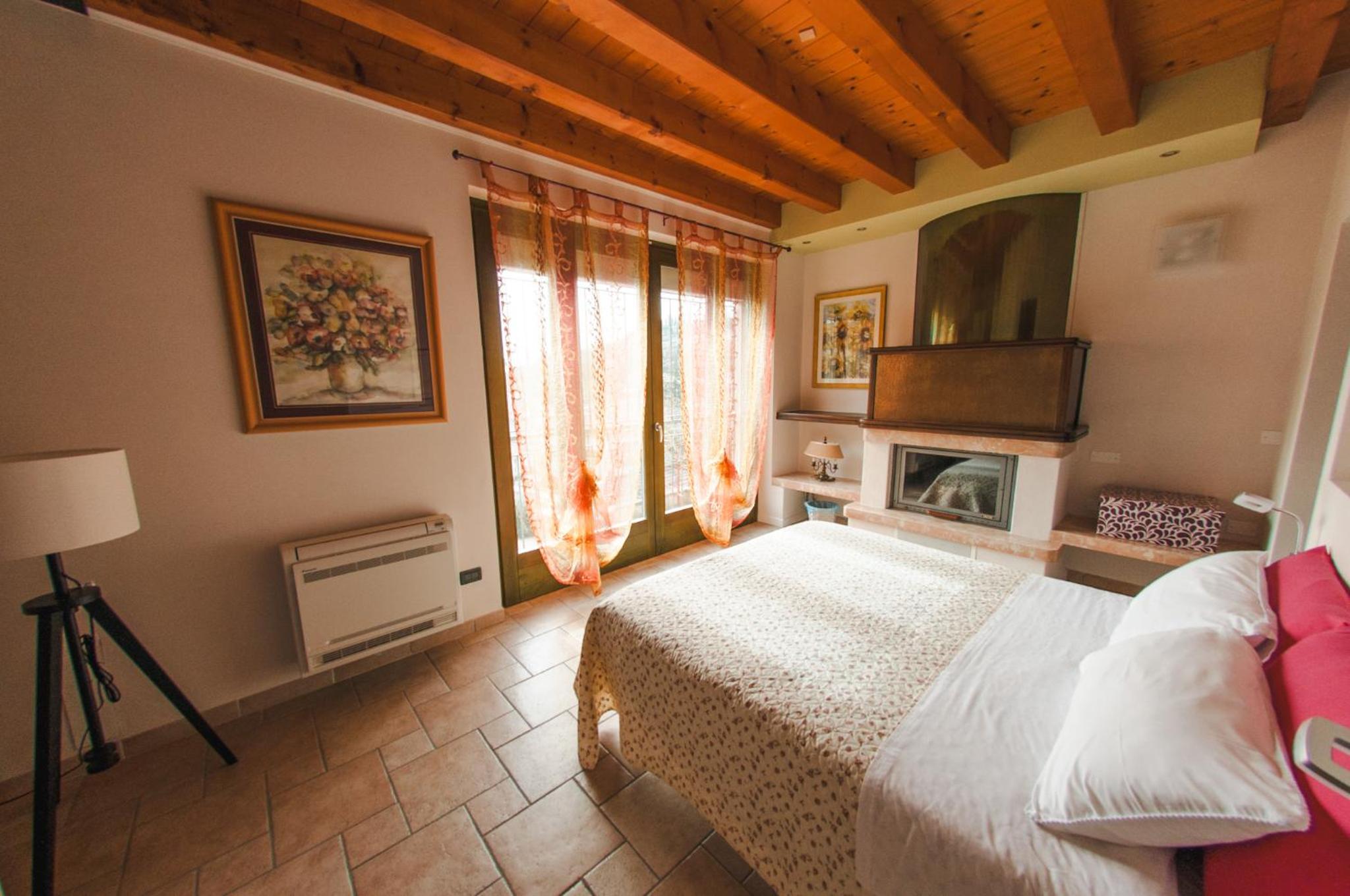 Casale Manzoni view 4