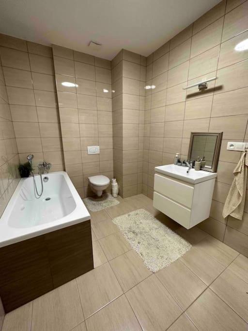 Essential Living view 2