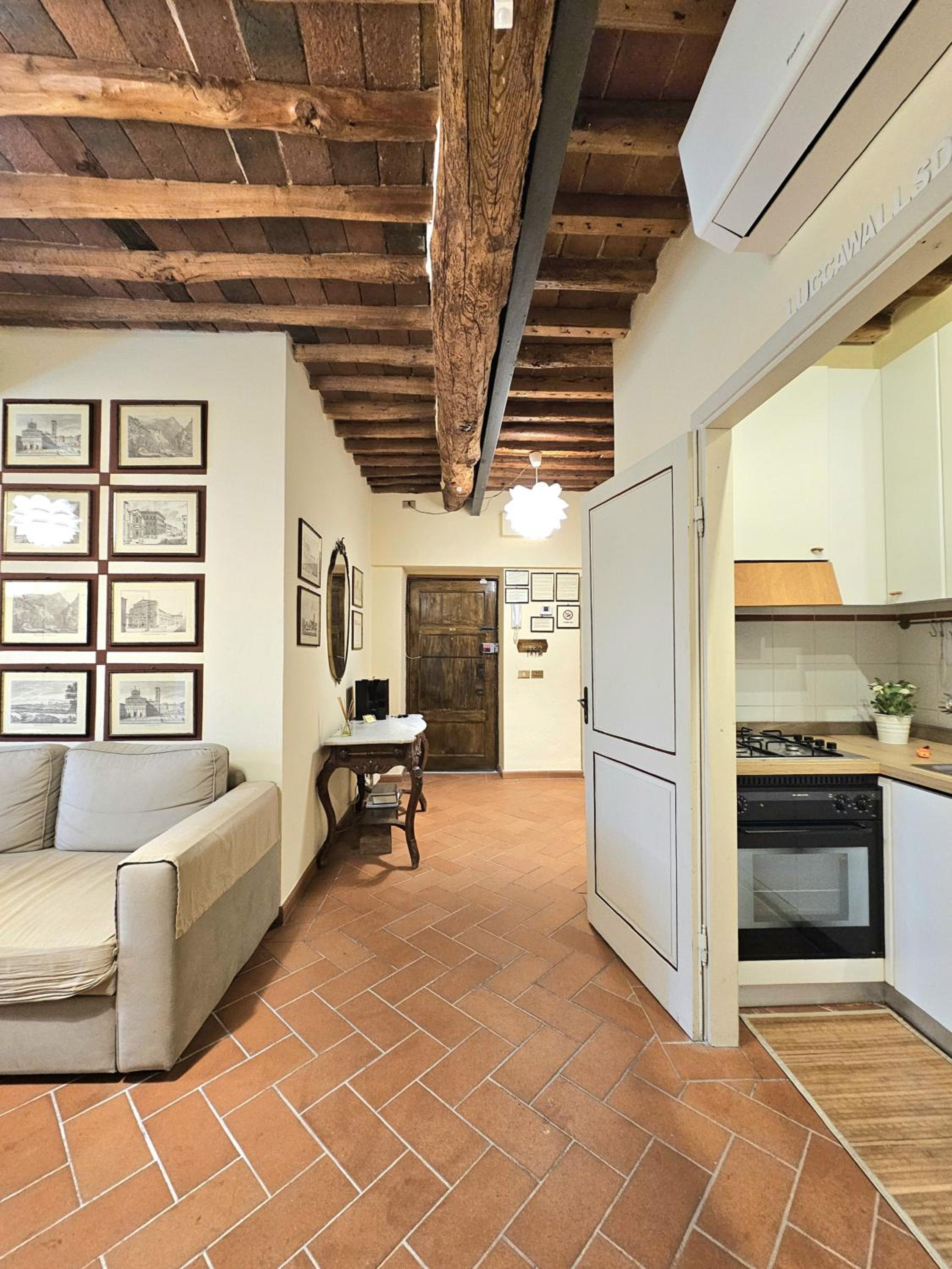 Lucca Walls Dream - Air Cond - Wi-Fi - Panoramic in front of the historical Walls - view 5