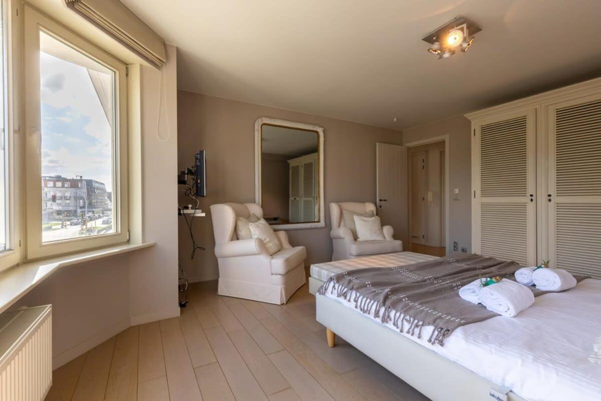 Beautiful and authentic apartment nearby the beach