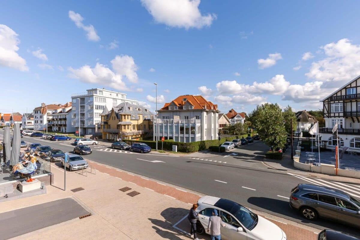 Beautiful and authentic apartment nearby the beach