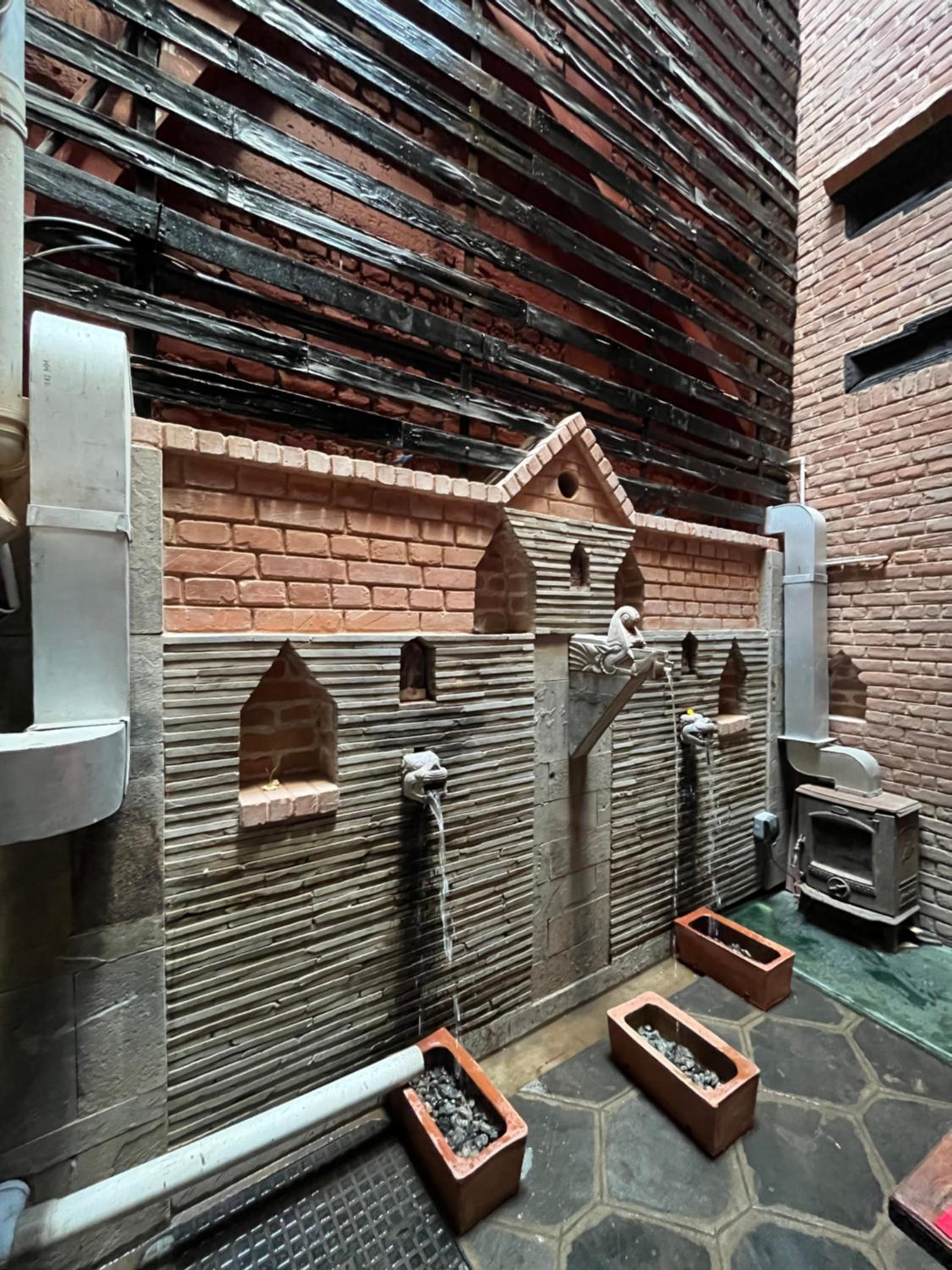 NEWA:INN