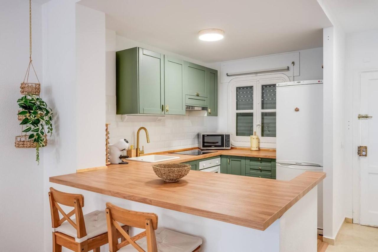 El Paraíso - Apartment Near the Beach with Communal Pool