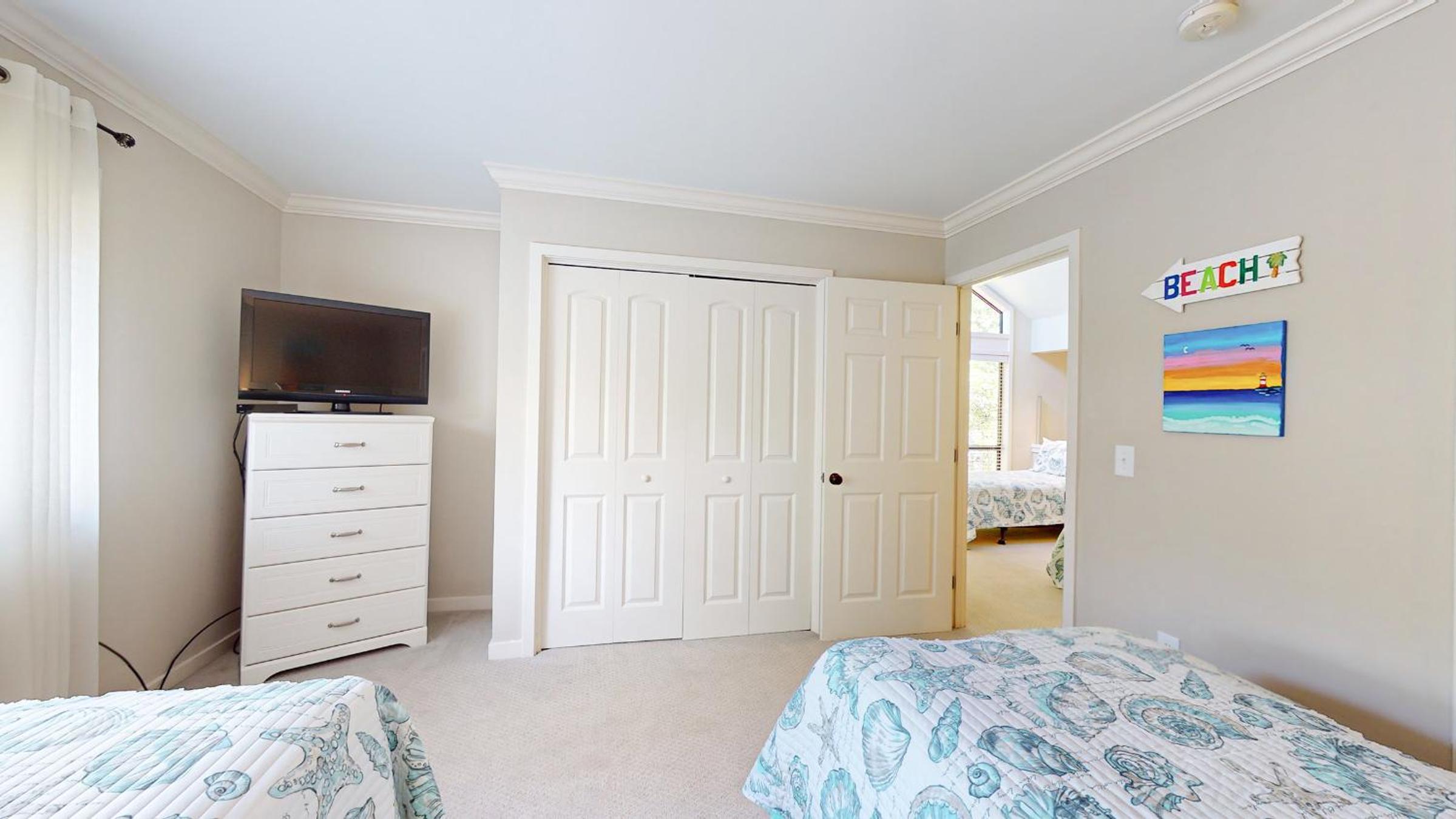 284 Turnberry Village view 5