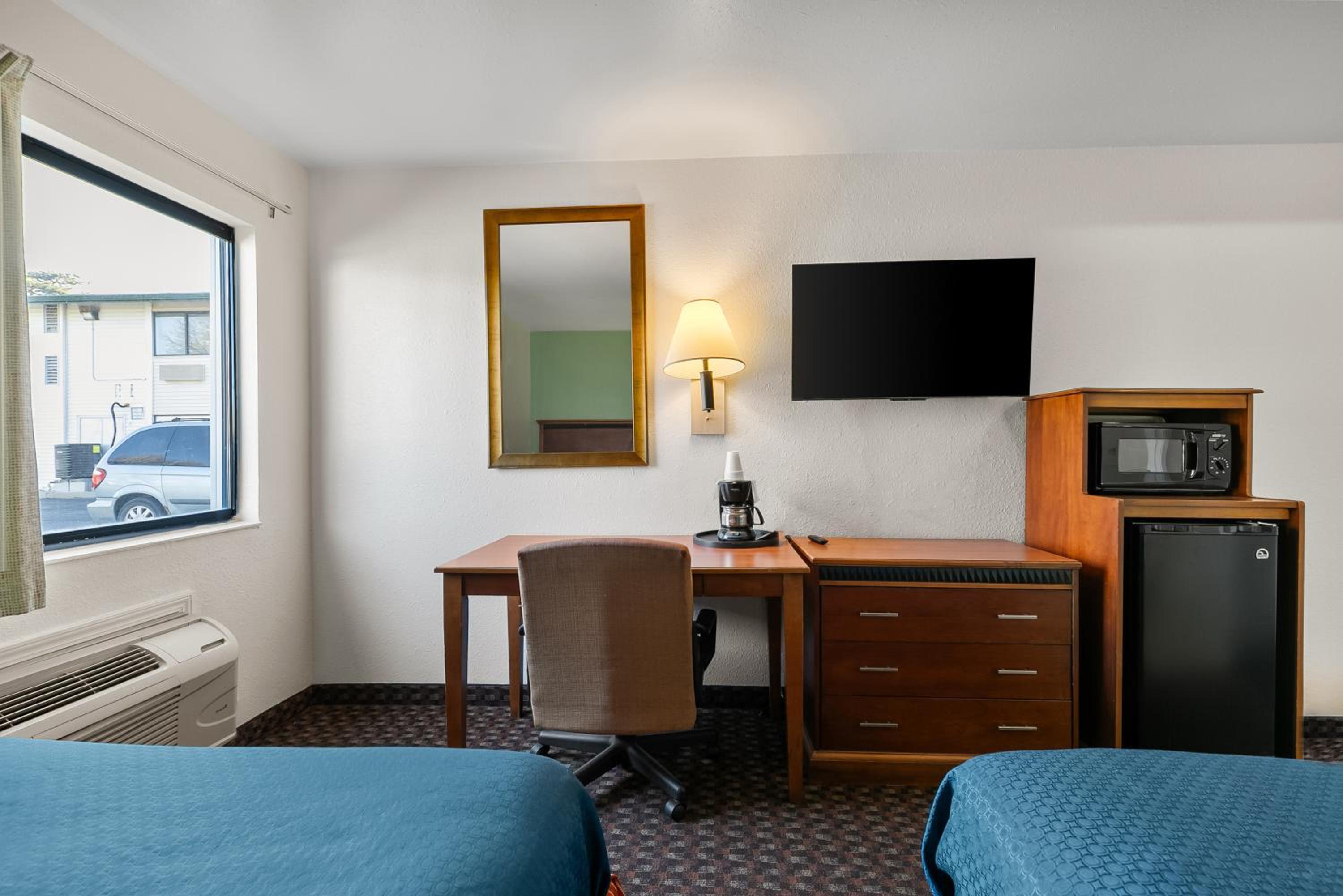 Americas Best Value Inn - Lincoln Airport