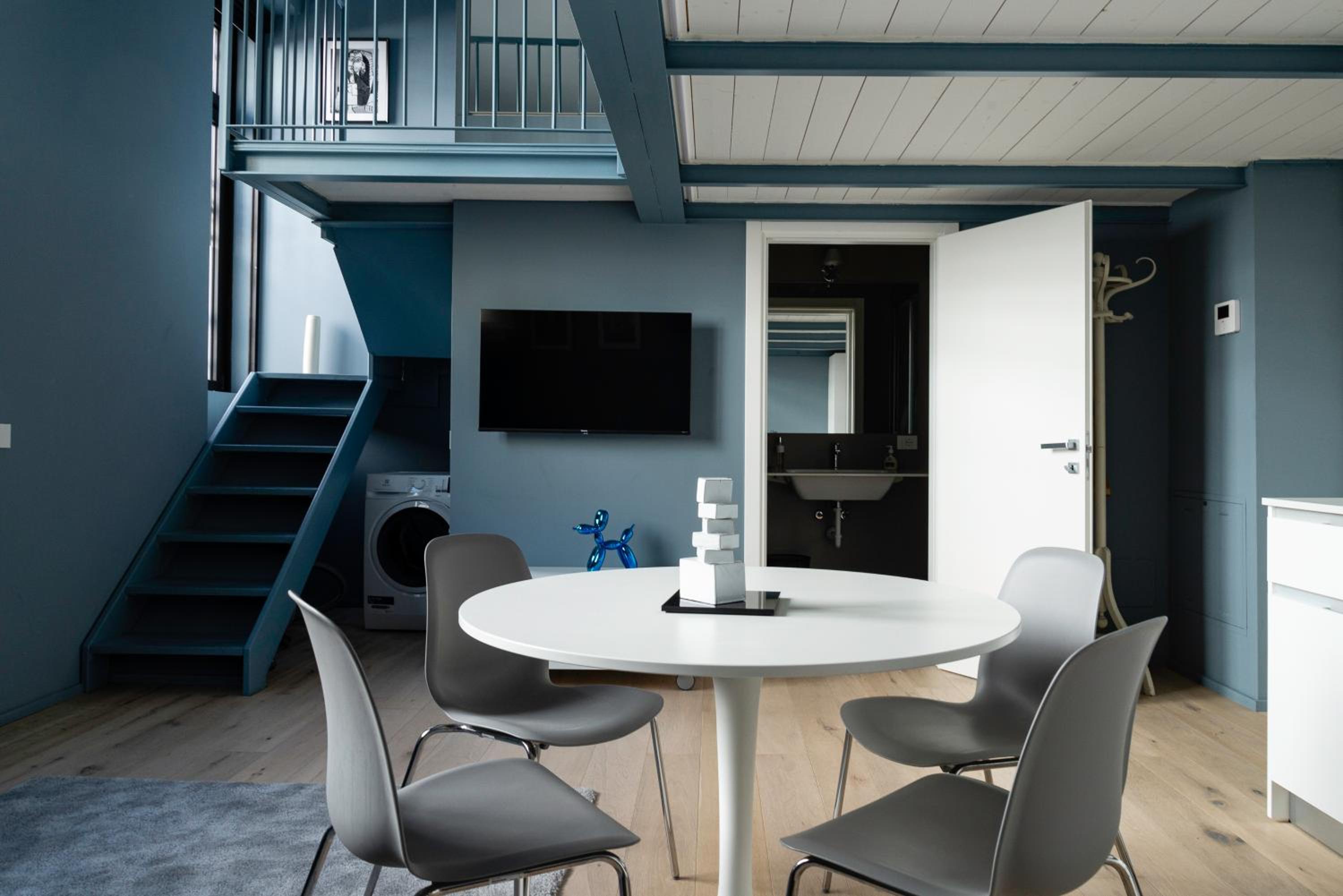 Monviso Design Loft R&R