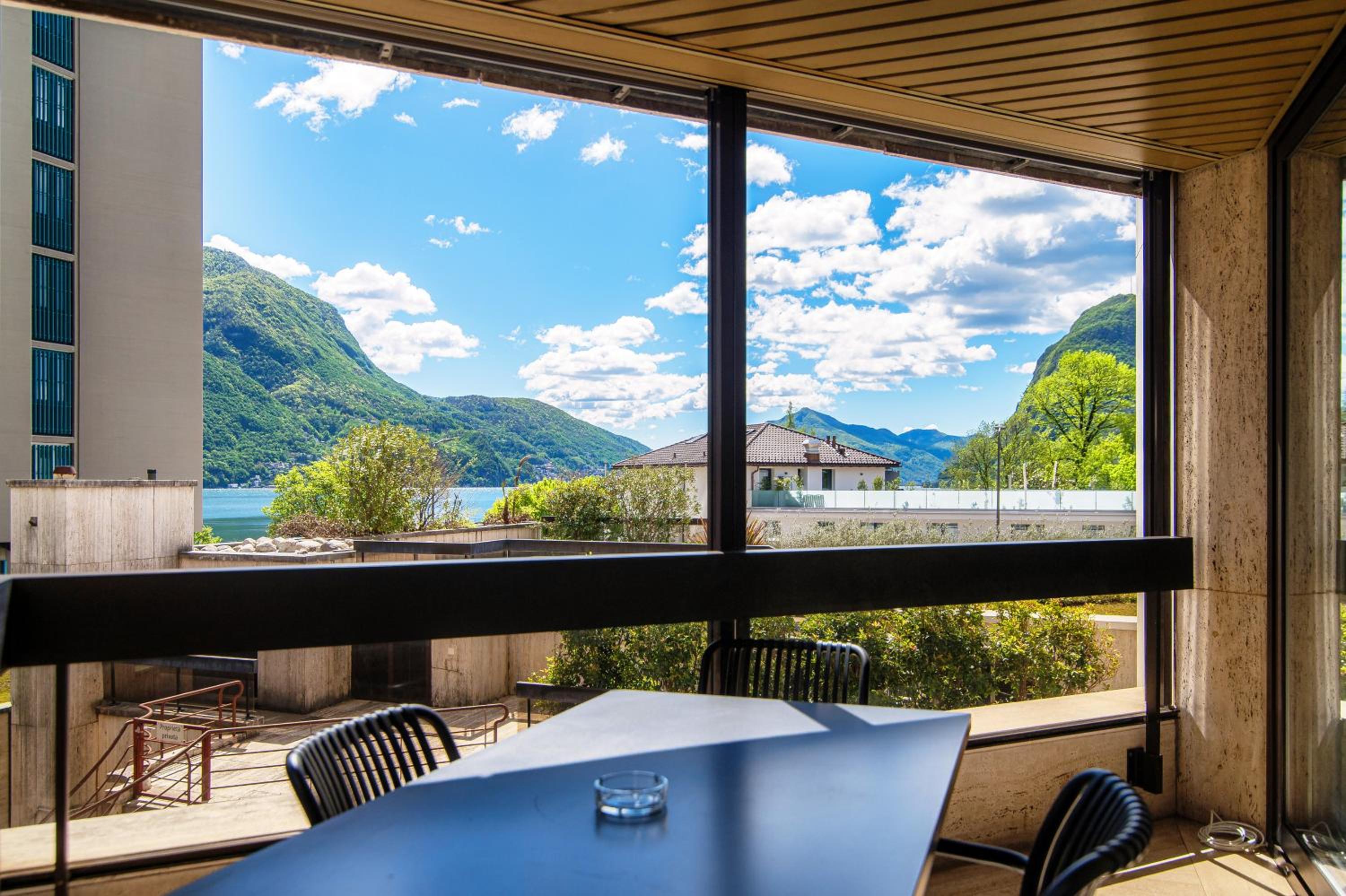 The Central Home by Quokka 360 - Next to Lido di Lugano