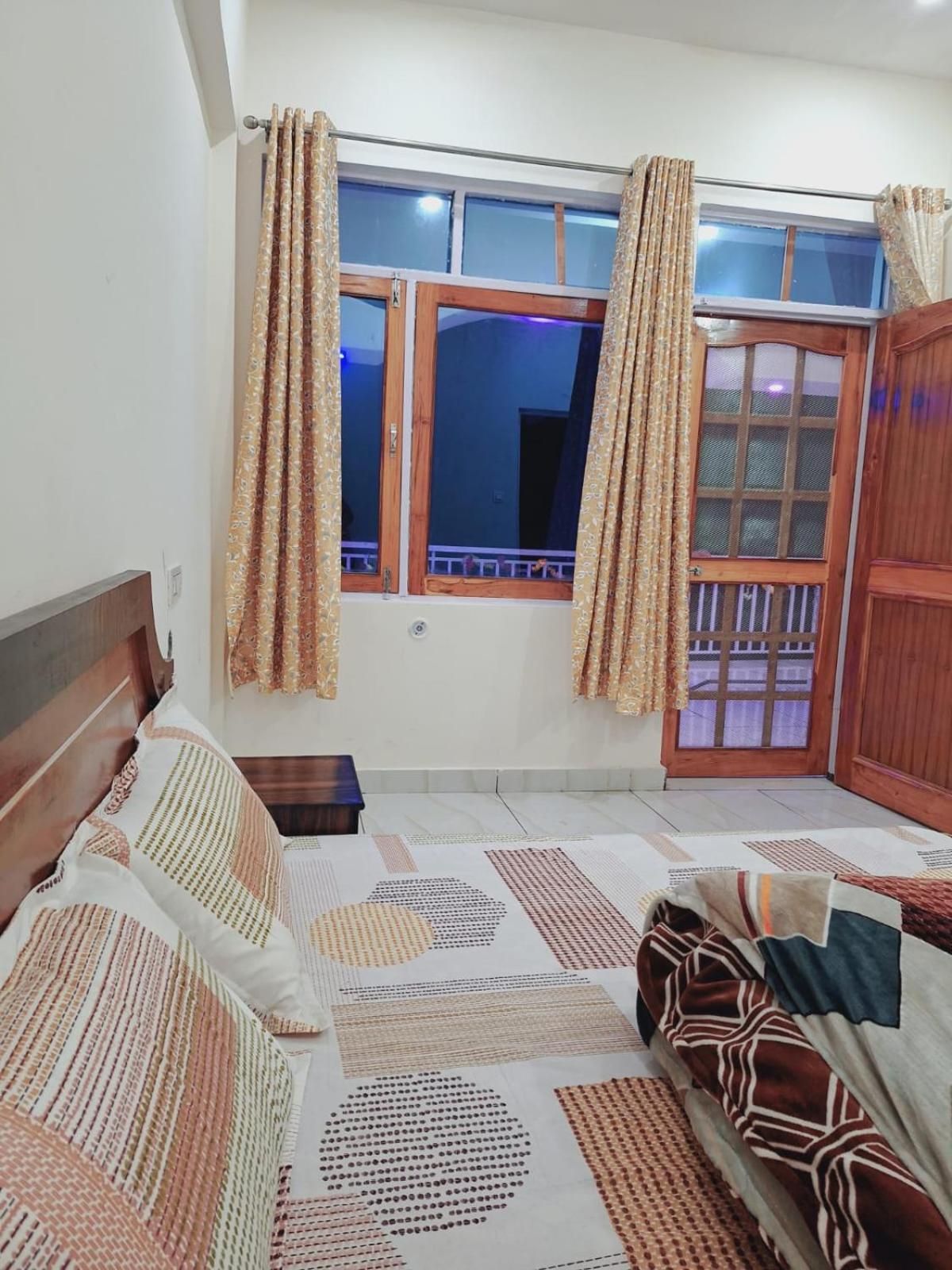 Chandarshila hike homestay view 3