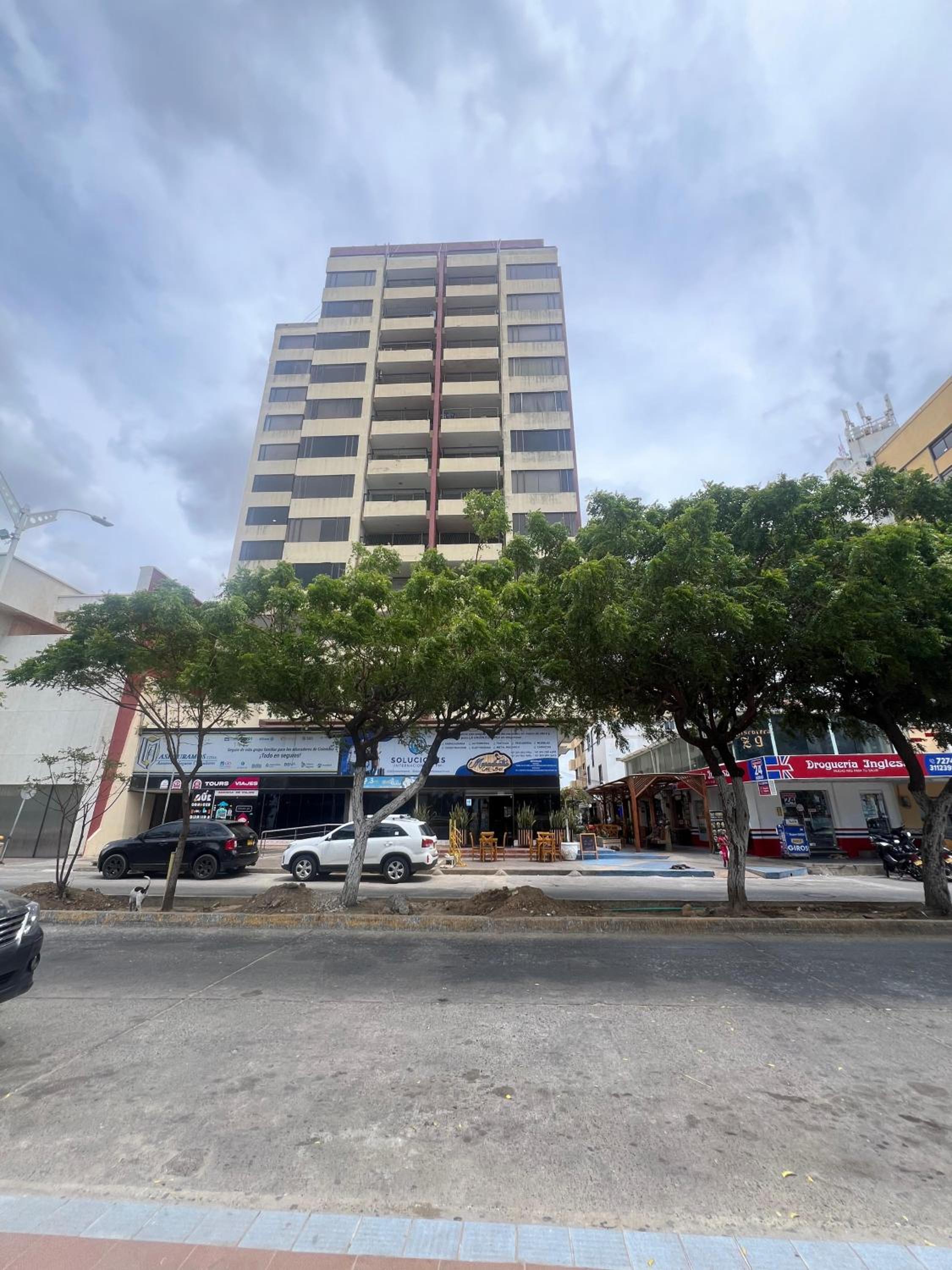 ED1 Apartamento frente al mar