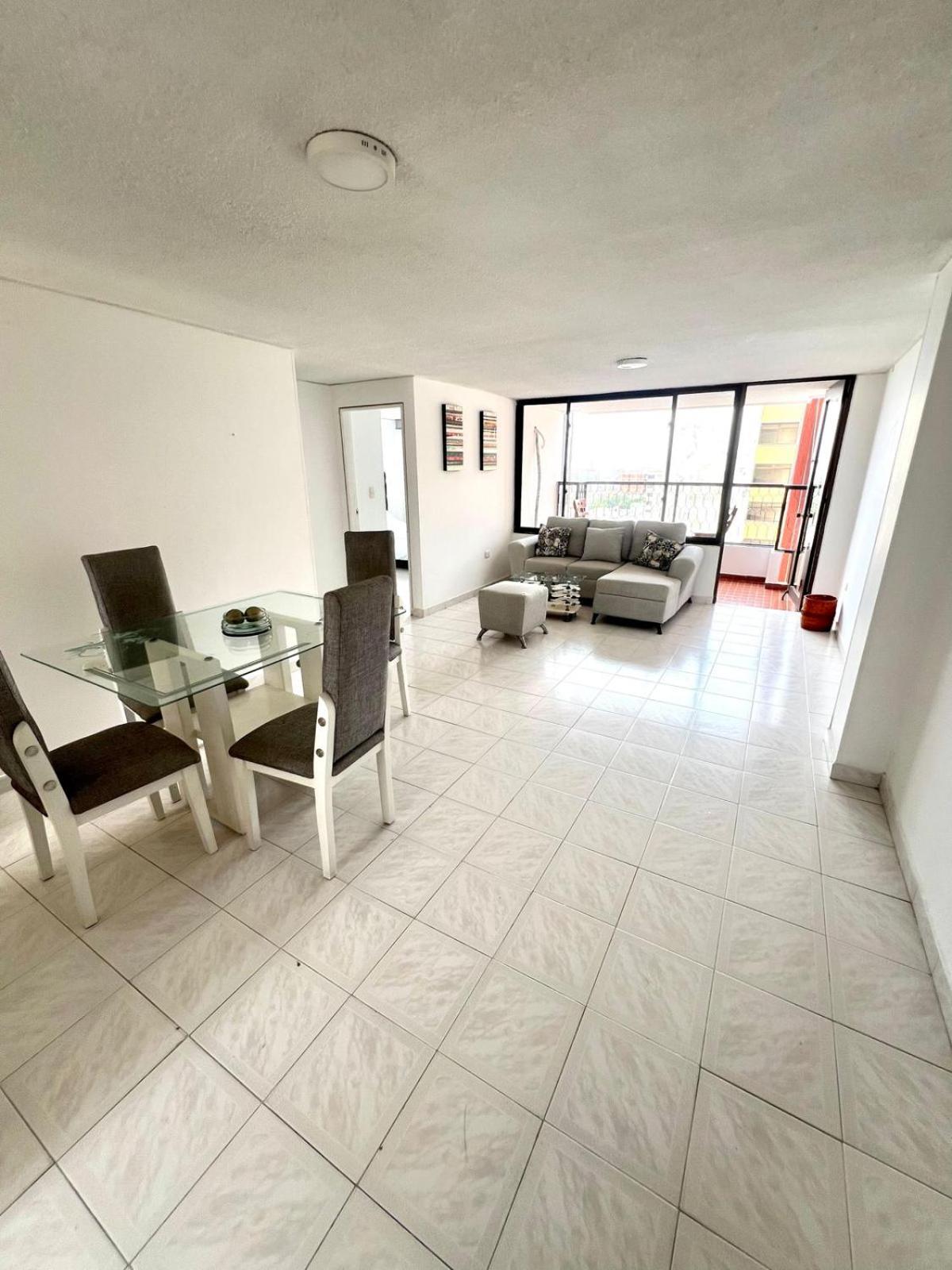 ED1 Apartamento frente al mar