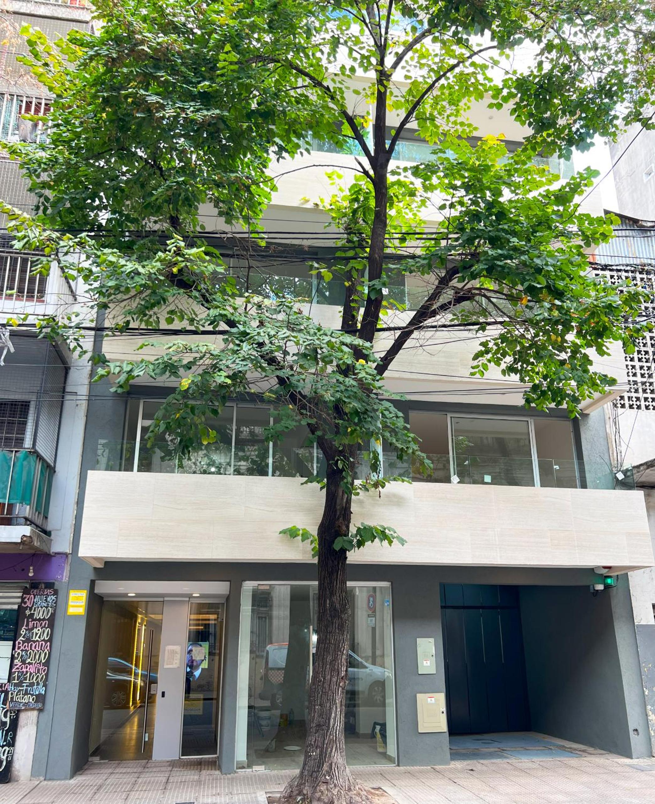 RentUp - Moderno monoambiente con balcon en Almagro