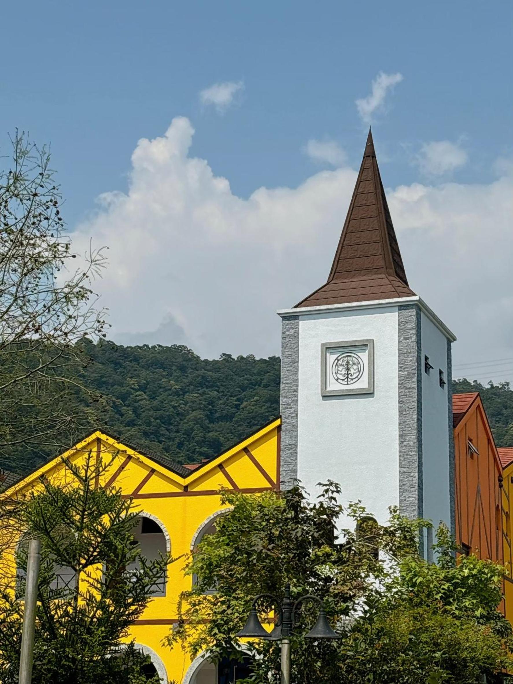 Brookburg