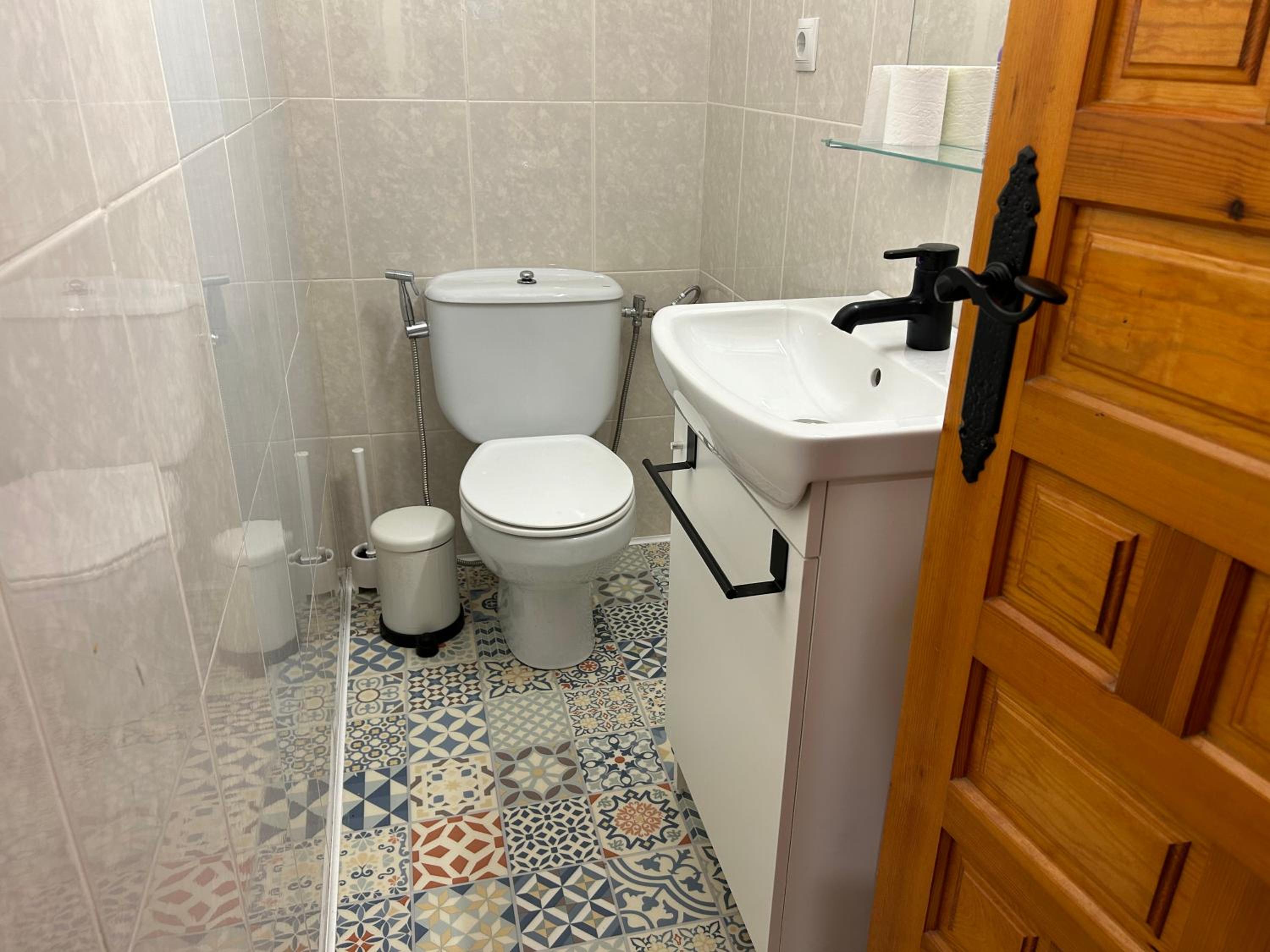 Photo 16