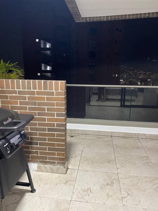 1103 The Overlook of Medellin in El Poblado