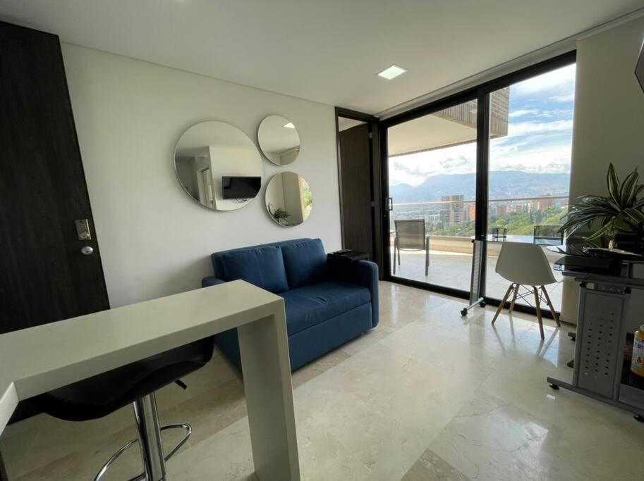 1103 The Overlook of Medellin in El Poblado