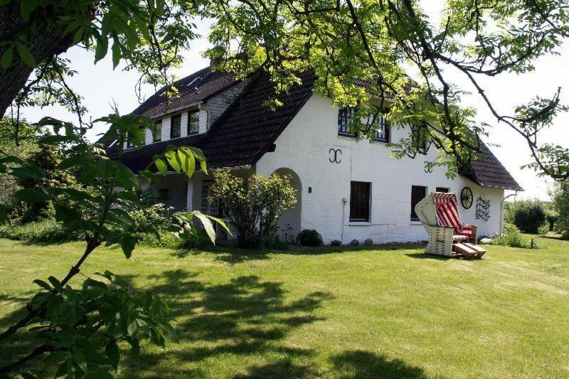 Landhaus-Sutje-Duenenglueck