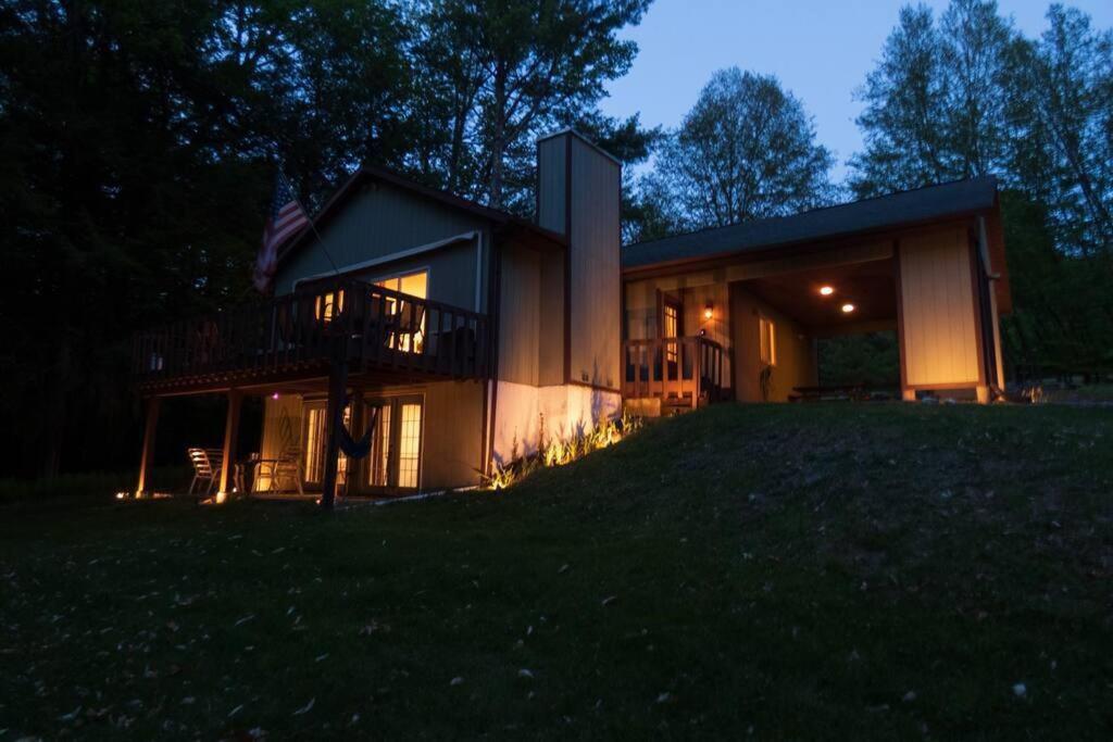 Spacious Catskills Home with Covered Hot Tub