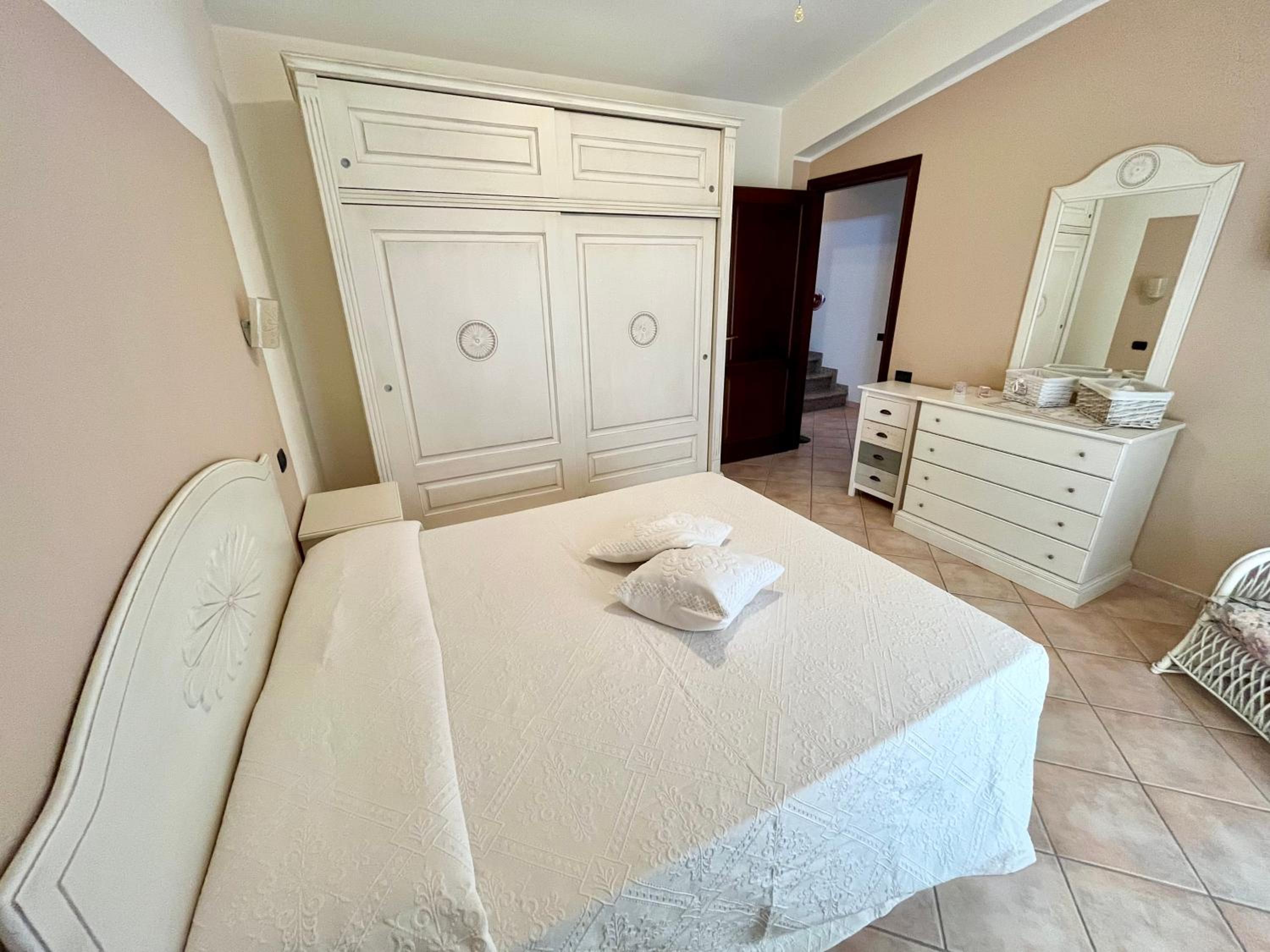 Eri & Ely's House By La Via Del Mare Viaggi e Vacanze view 4