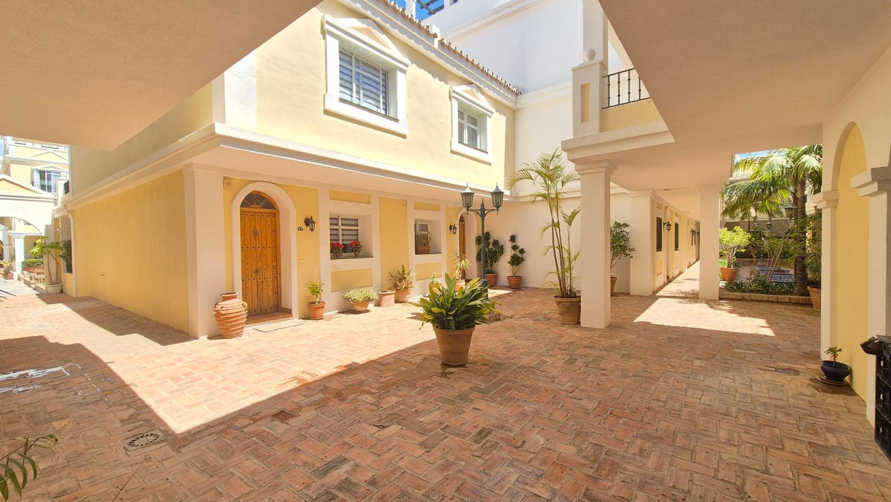 Apartamento en Aloha