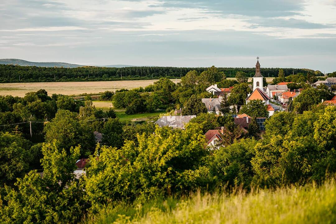 Kakukk Vendéglő Panzió view 5