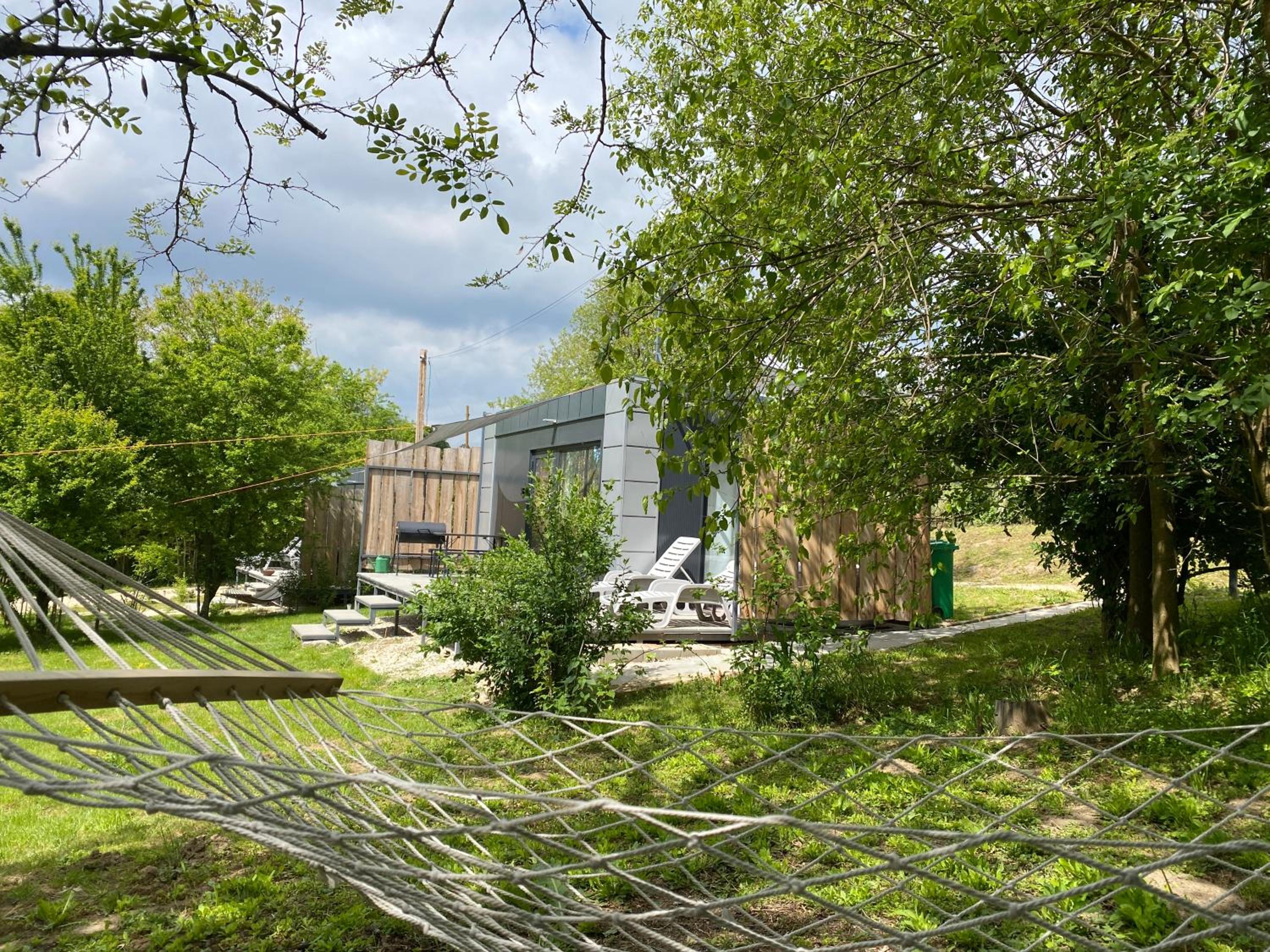 JANUS COUNTRY SITE Üdülőházak