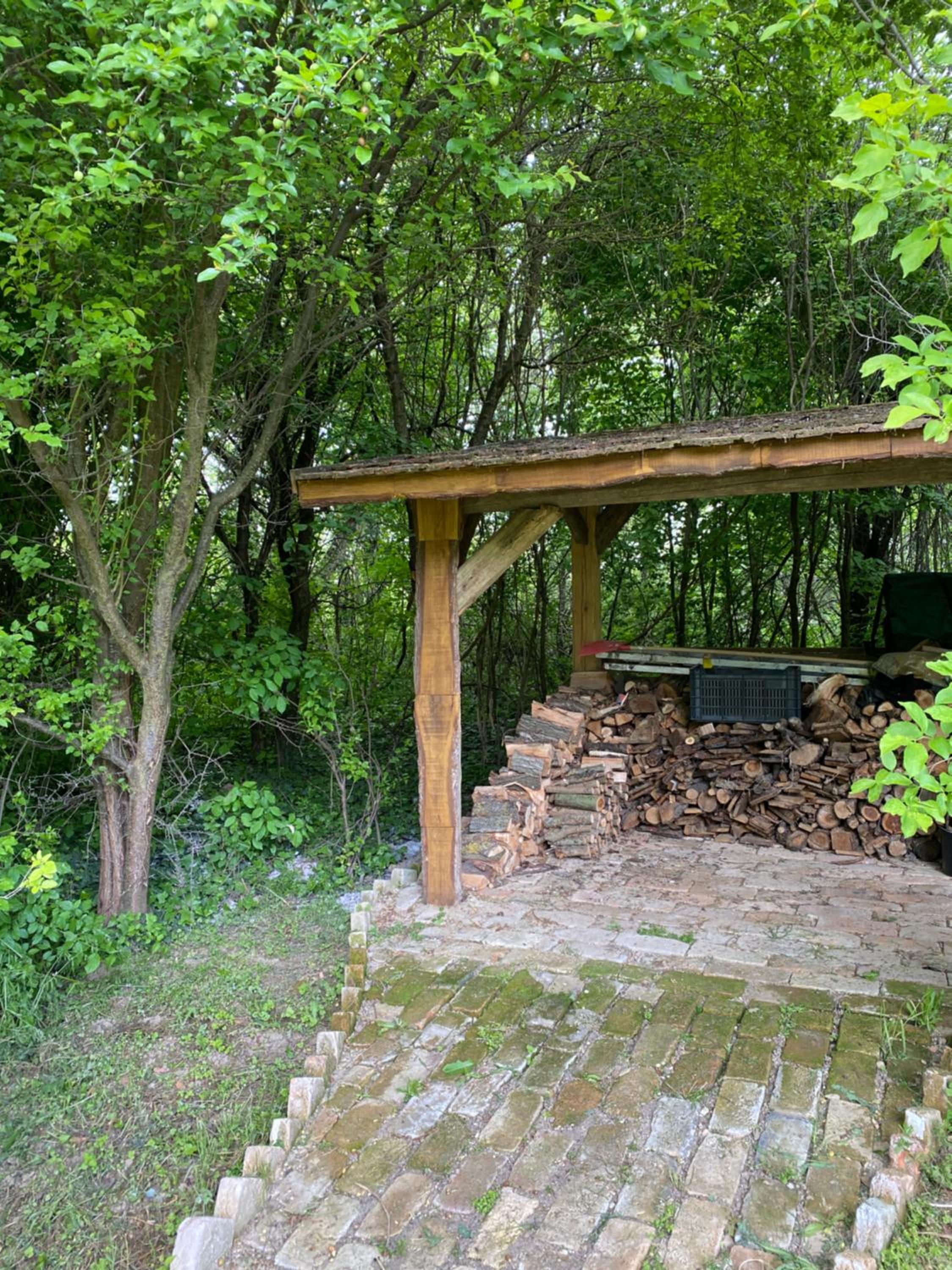 JANUS COUNTRY SITE Üdülőházak