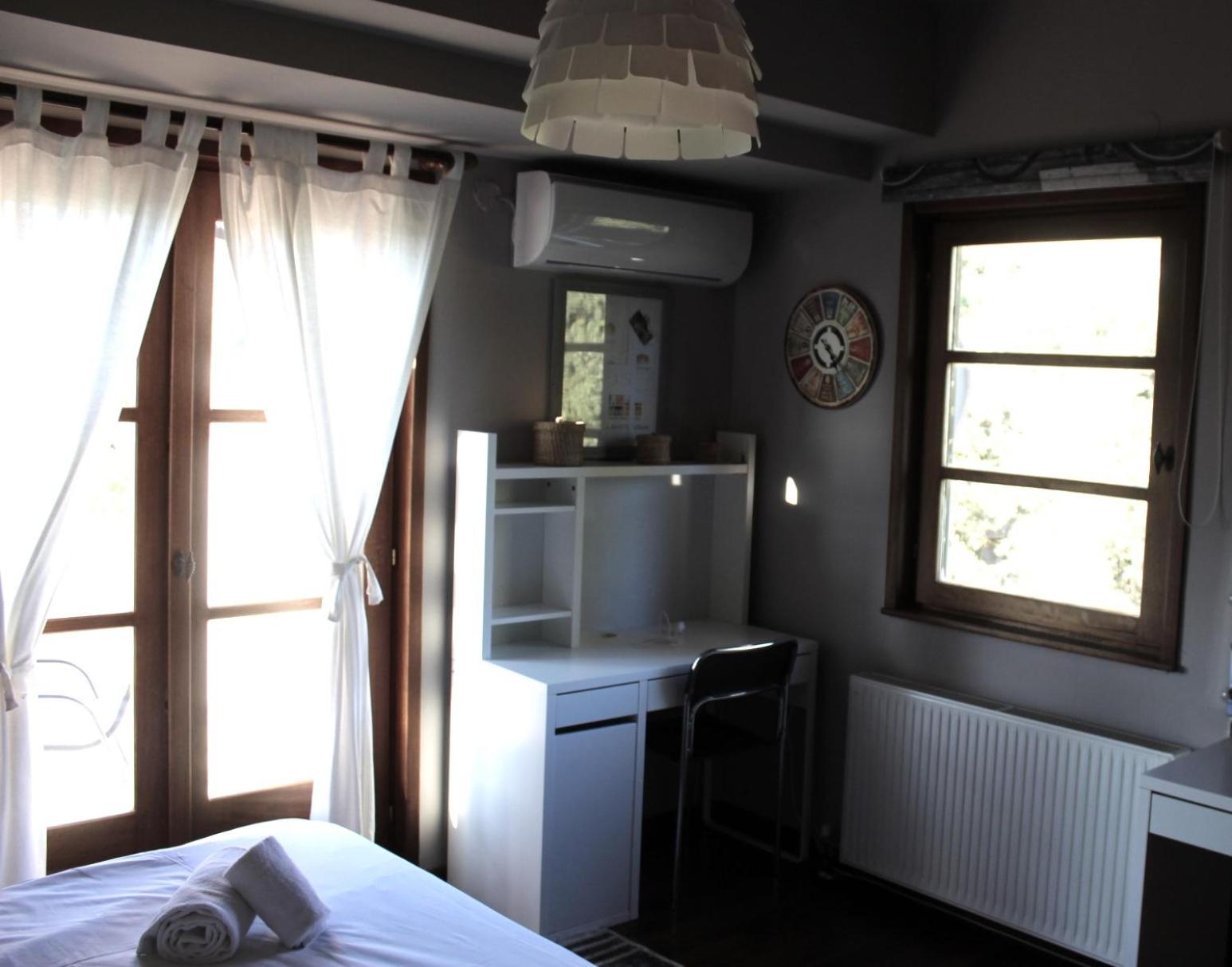 Photo 47