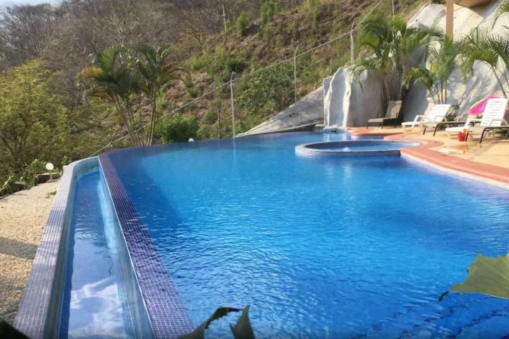 Breathtaking Ocean View Condo