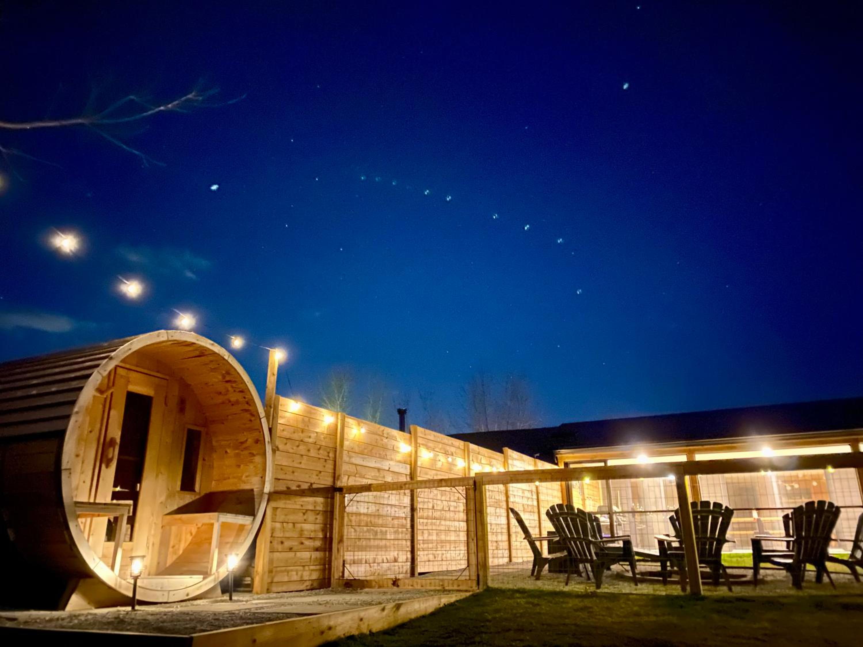 Kings Woods Lodge - Nature Resort & Venue in Wine Country