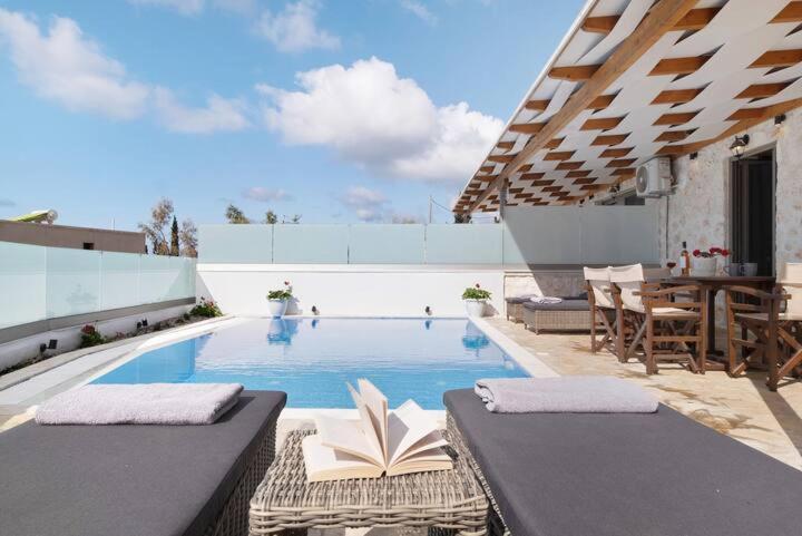 Villas Goudis