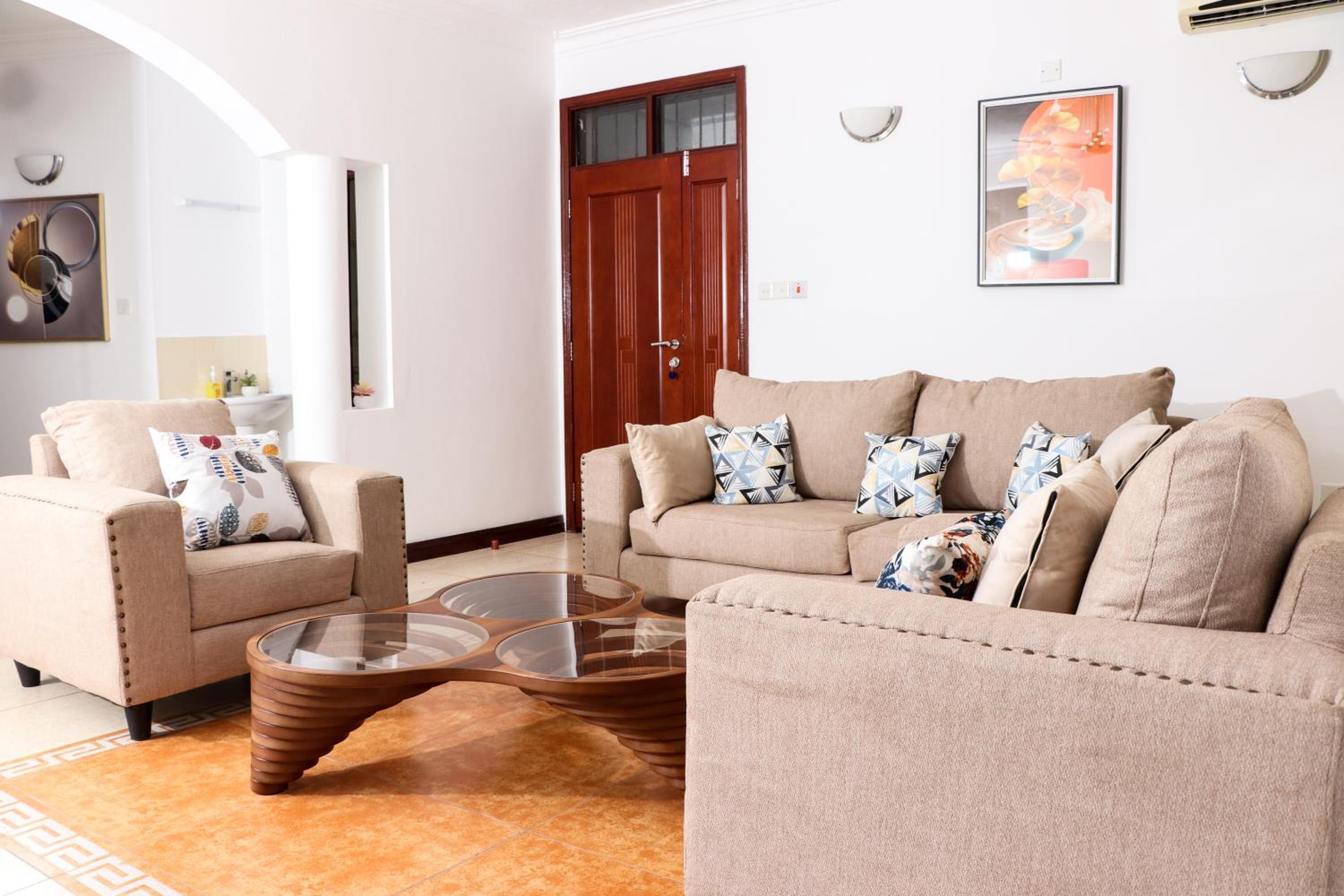 TANISHIA APARTMENTS