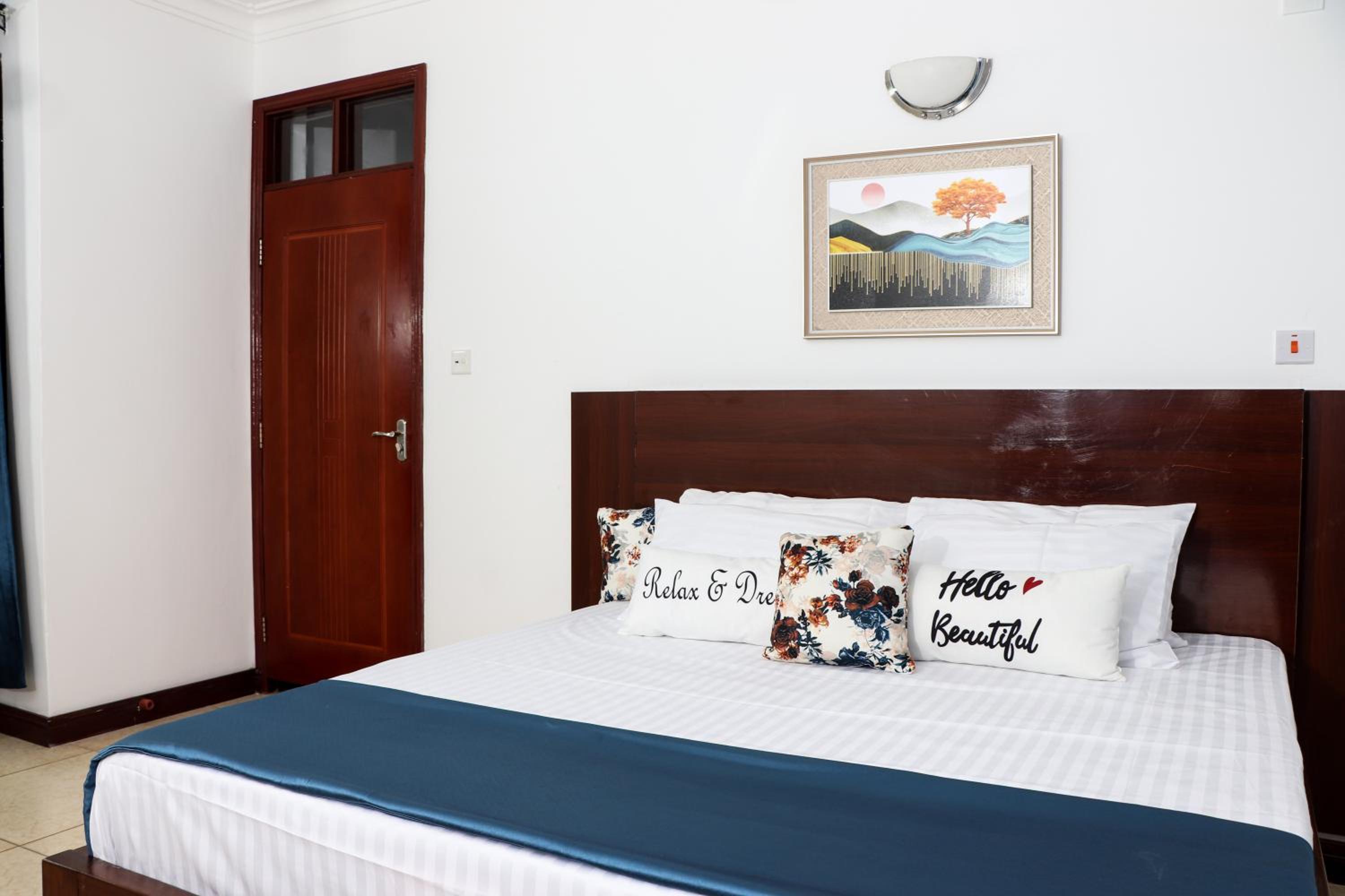 TANISHIA APARTMENTS