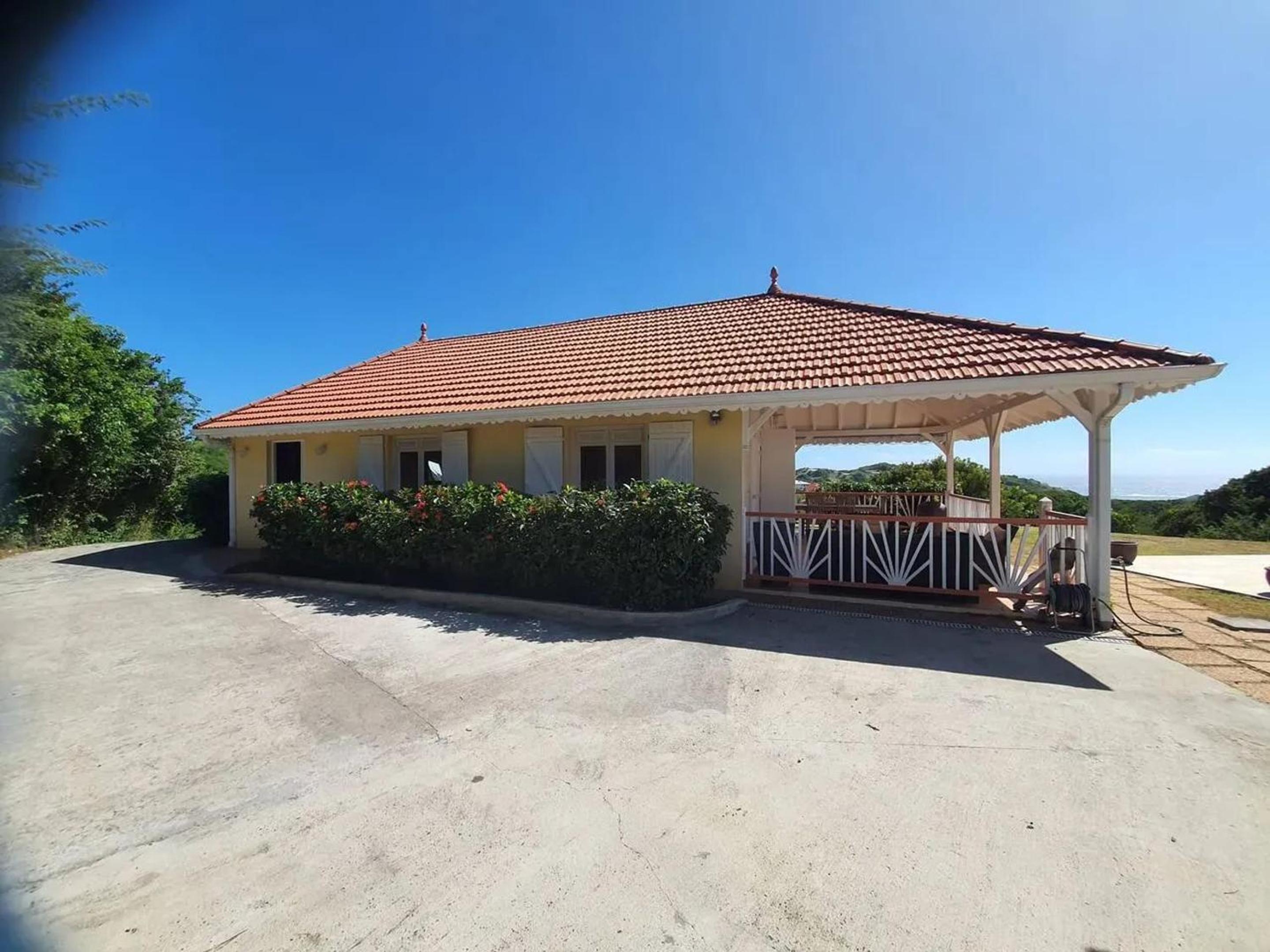 Villa paradisiaque avec vue mer a Sainte Anne + piscine privee view 4