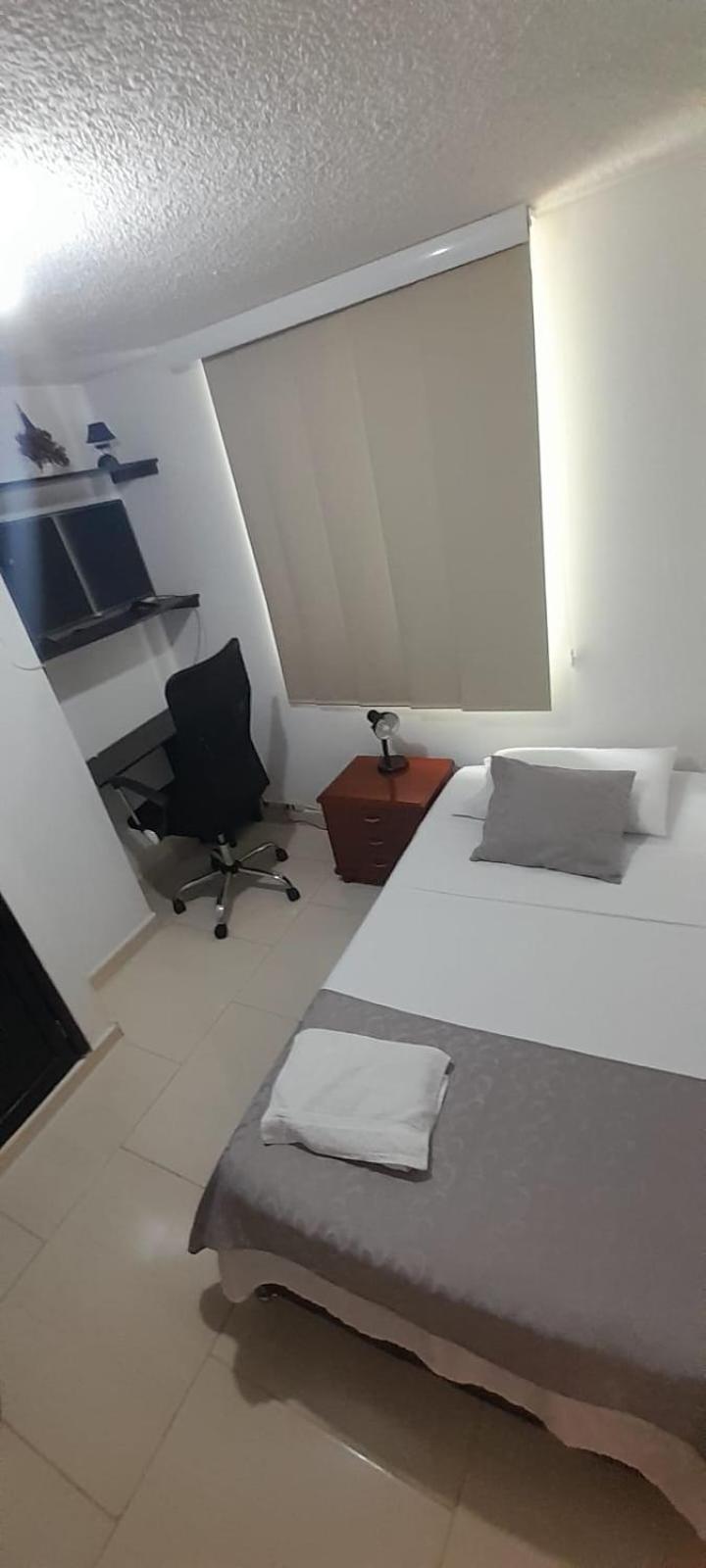 Habitación cerca Sena-Uis