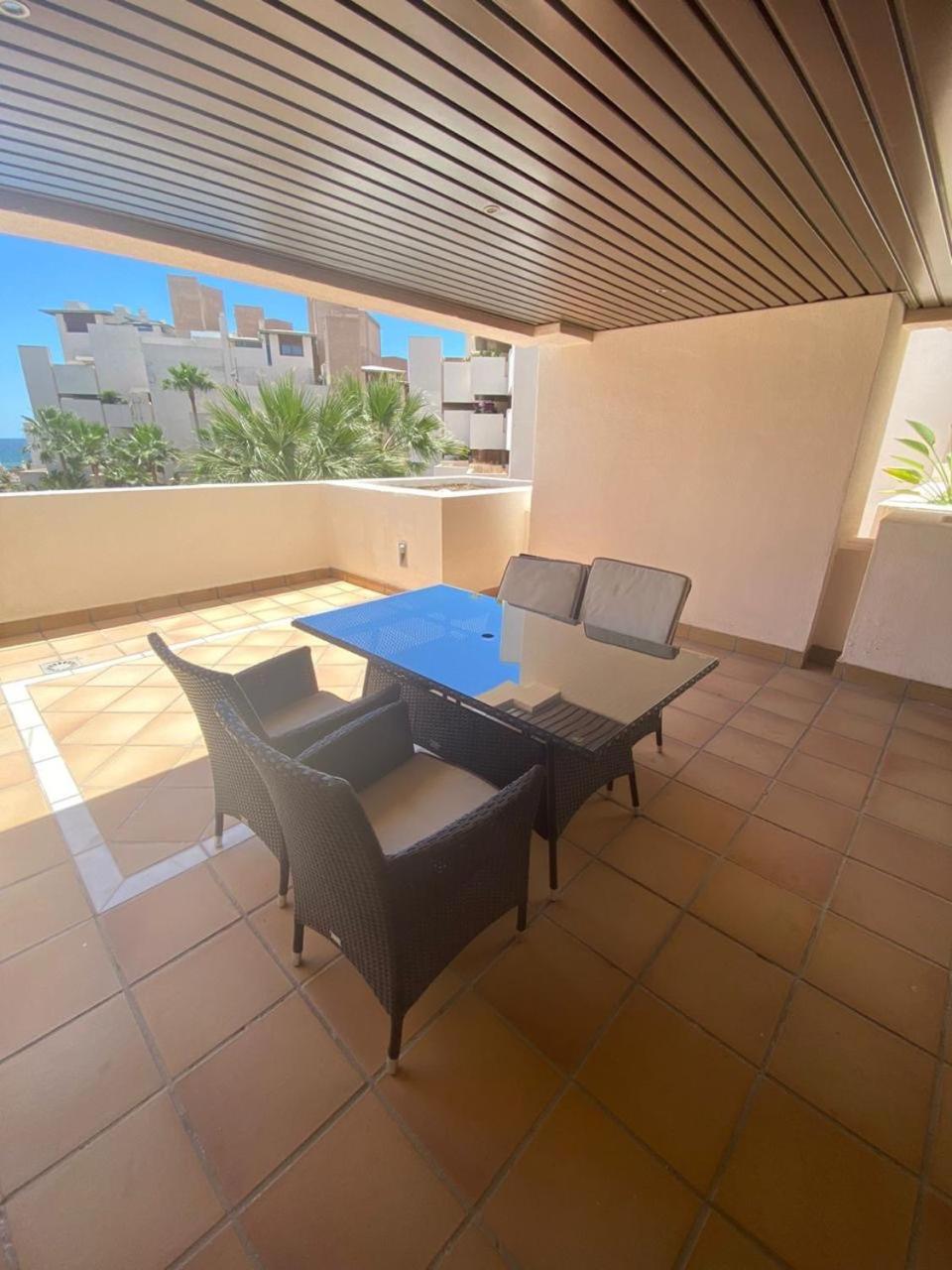 Apartamento en primera linea en Estepona