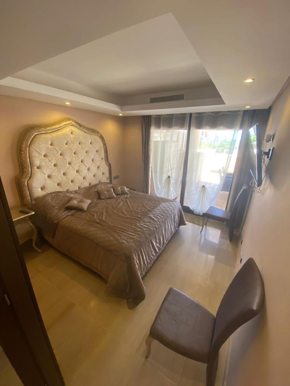 Apartamento en primera linea en Estepona