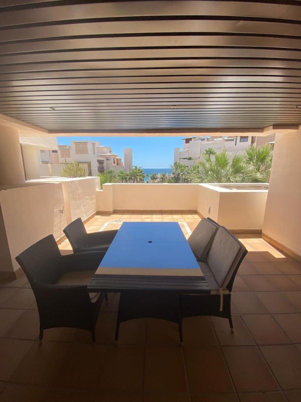 Apartamento en primera linea en Estepona
