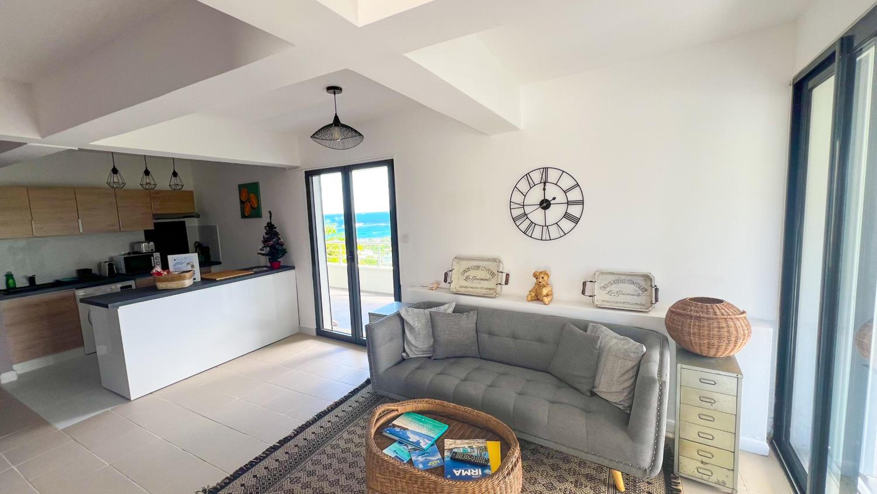 VILLA MAGIC - Ocean Views with Pool, Starlink WiFi, Cistern & Generator view 2